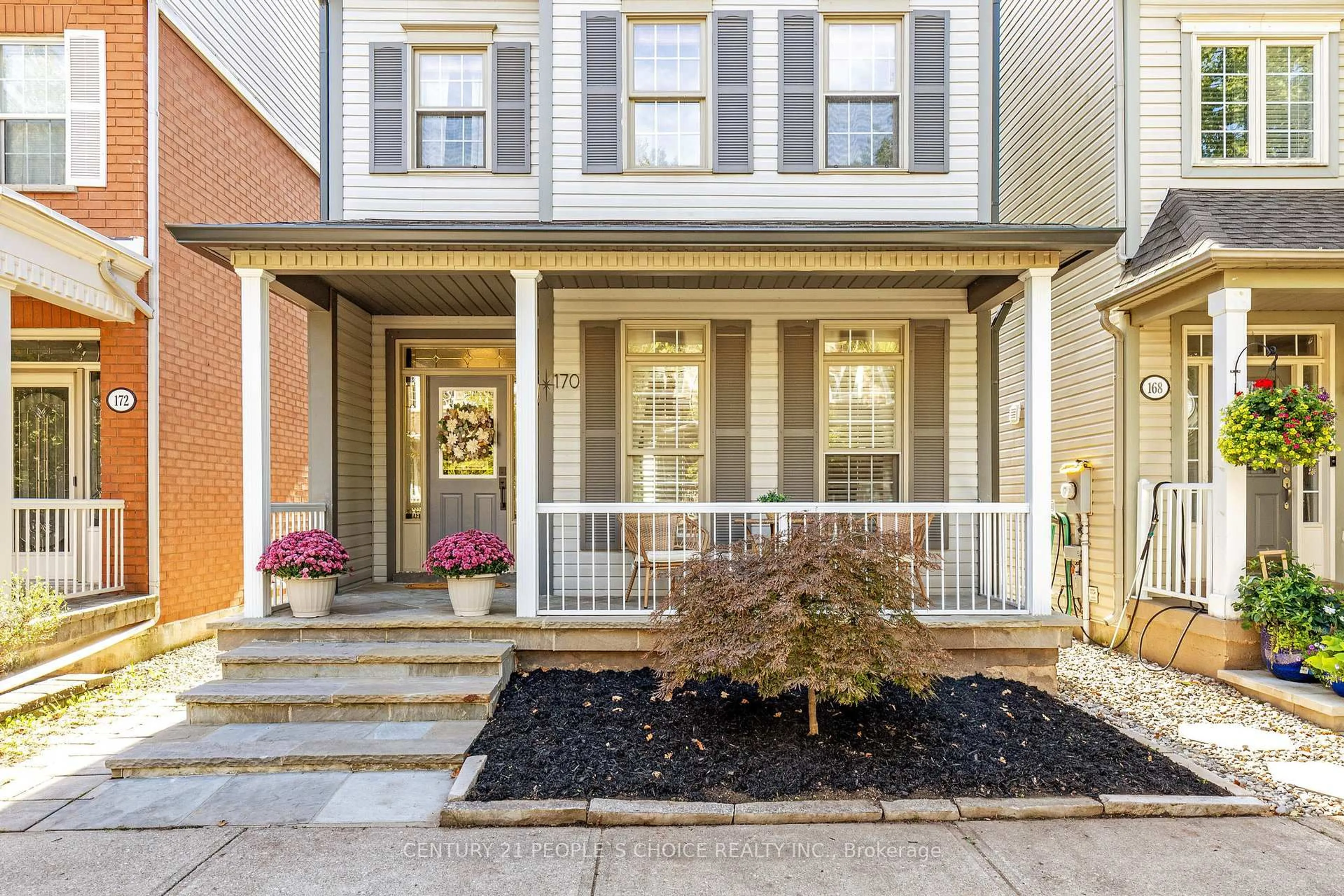 Home with brick exterior material, street for 170 Roxton Rd, Oakville Ontario L6H 6N1