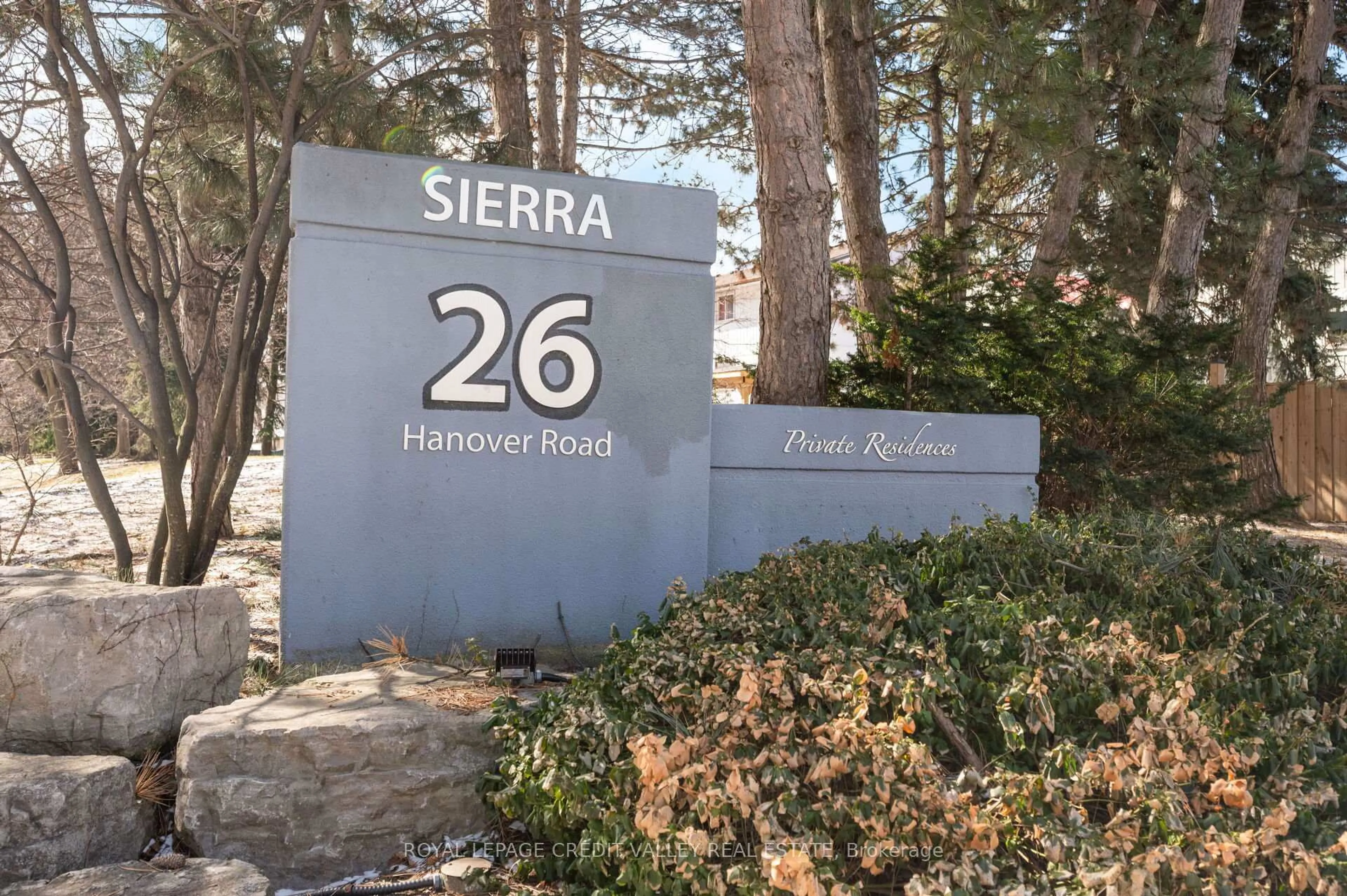 Unknown for 26 Hanover Rd, Brampton Ontario L6S 4T2