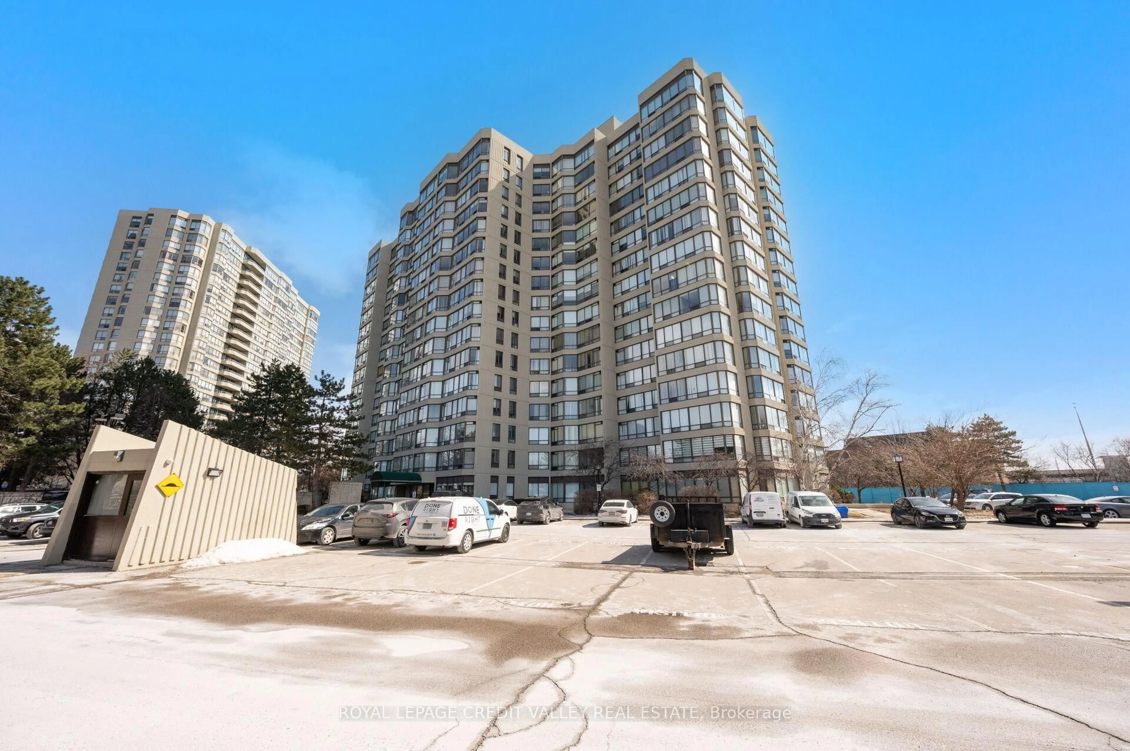 Unknown for 26 Hanover Rd, Brampton Ontario L6S 4T2