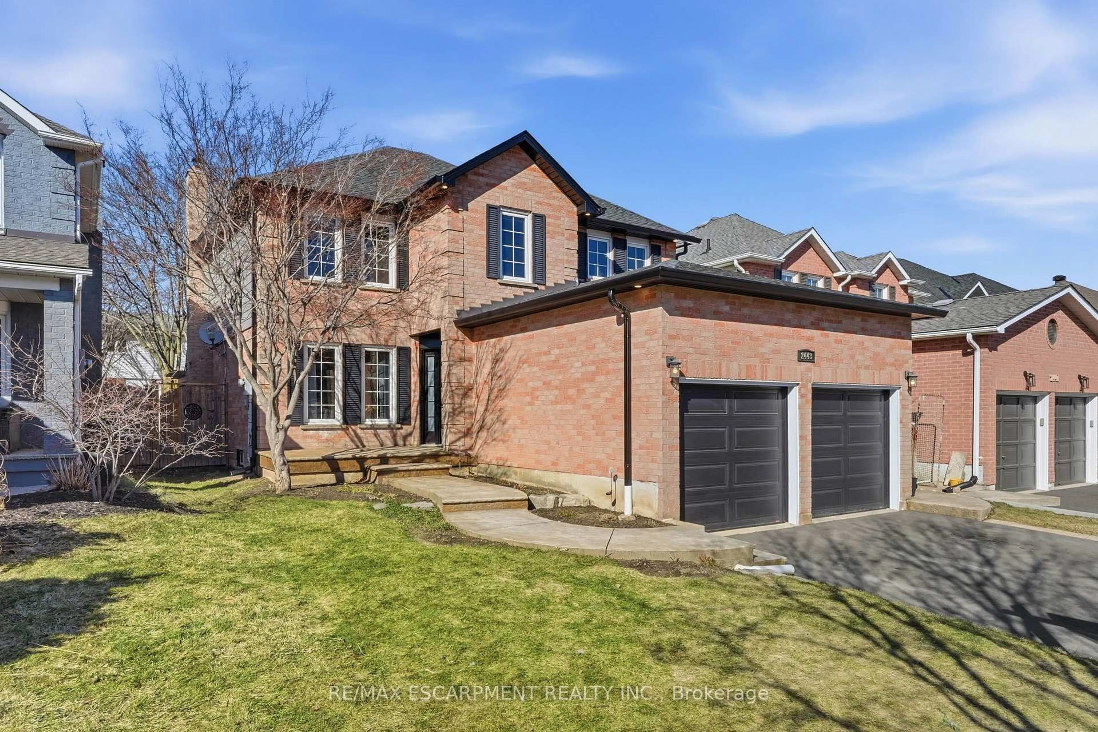 Home with brick exterior material, street for 2443 NEWPORT St, Burlington Ontario L7M 3Y1