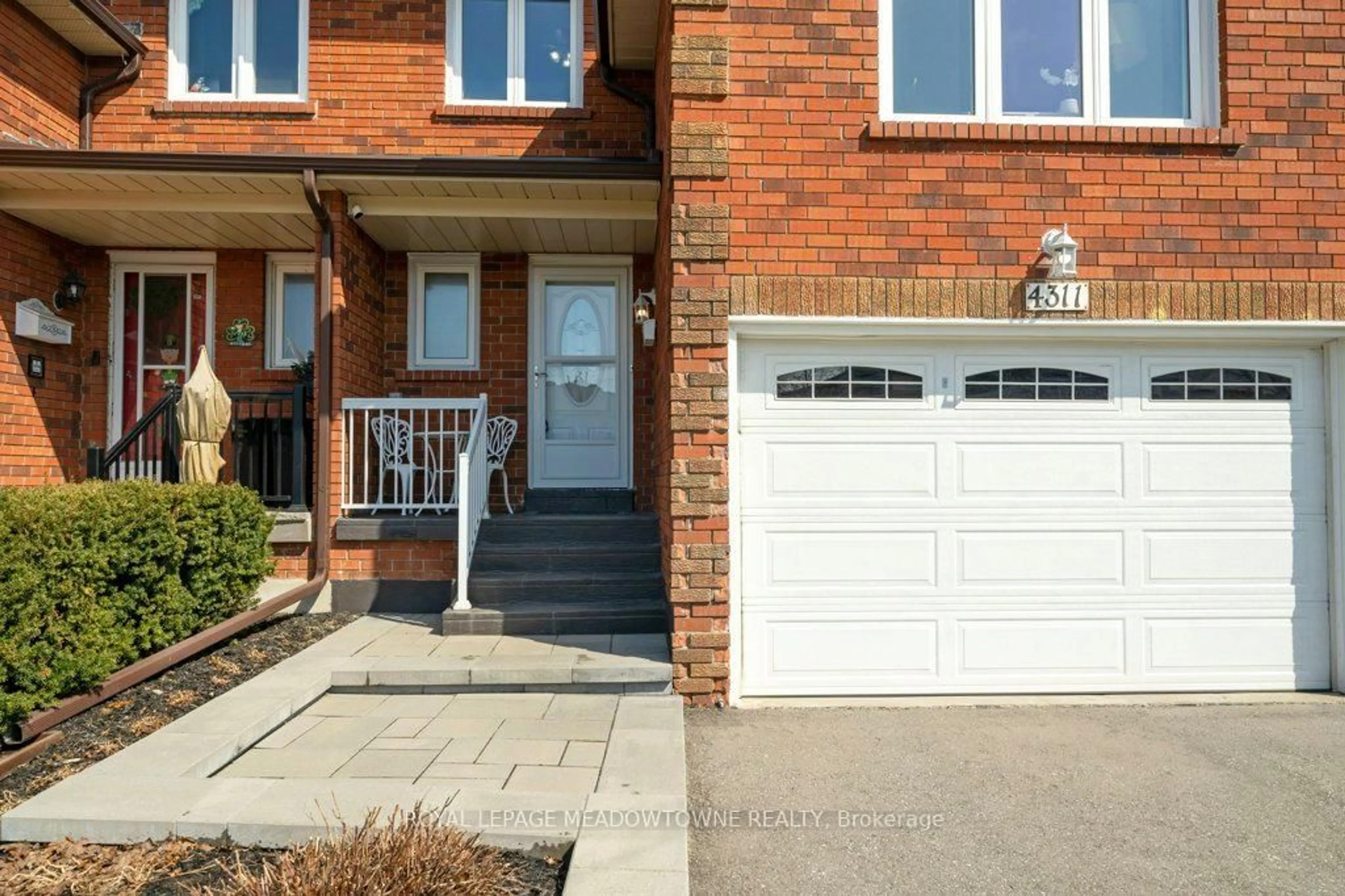 Home with brick exterior material, street for 4311 Poltava Cres, Mississauga Ontario L4W 3B9