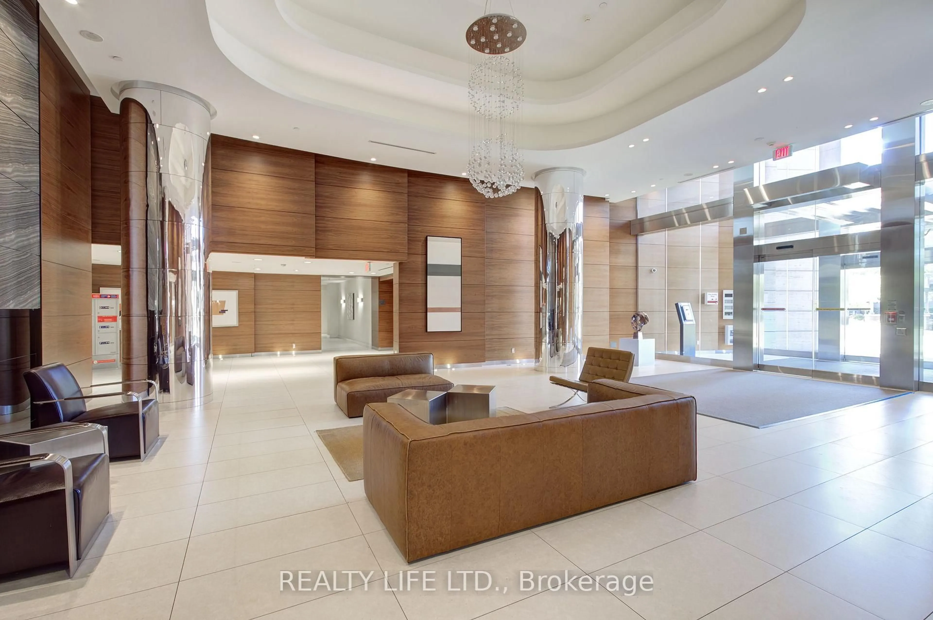 Lobby for 5 Valhalla Inn Rd #1003, Toronto Ontario M9B 0B1