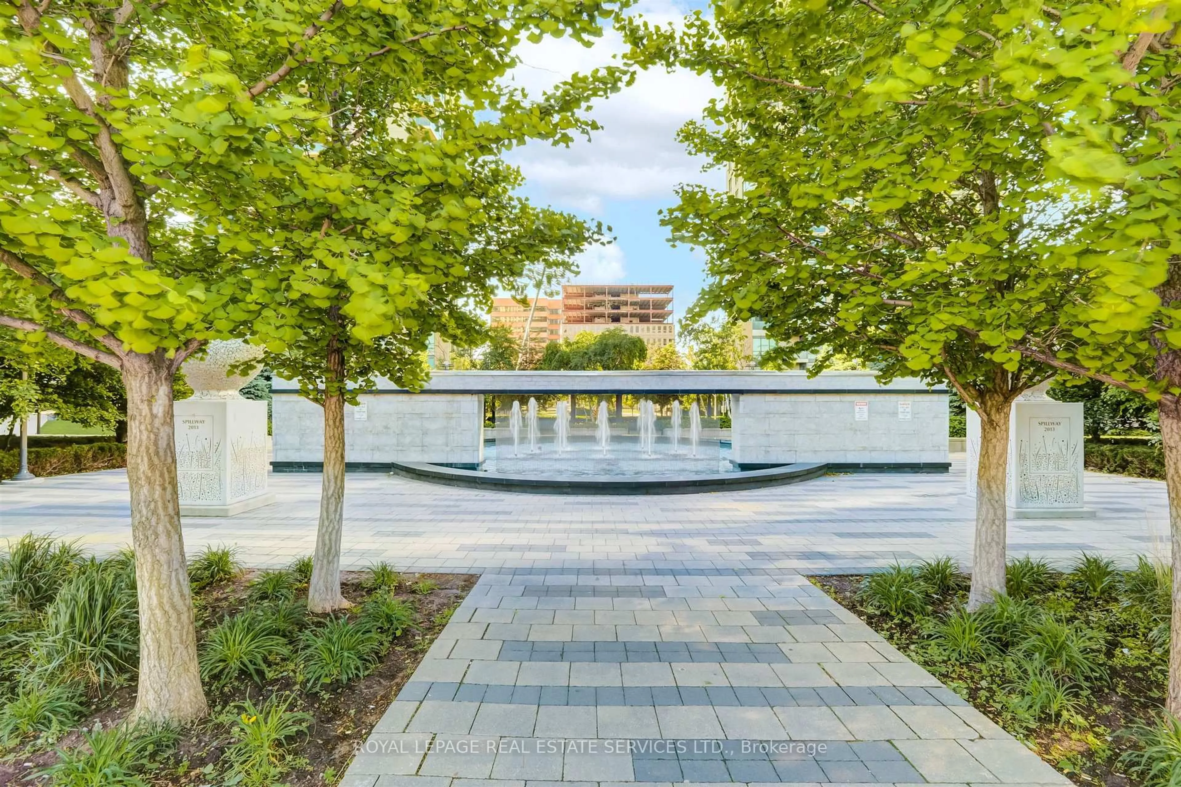 Patio, street for 215 Sherway Gardens Rd #PH101, Toronto Ontario M9C 0A4