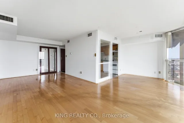 880 Dundas St #1604, Mississauga 5