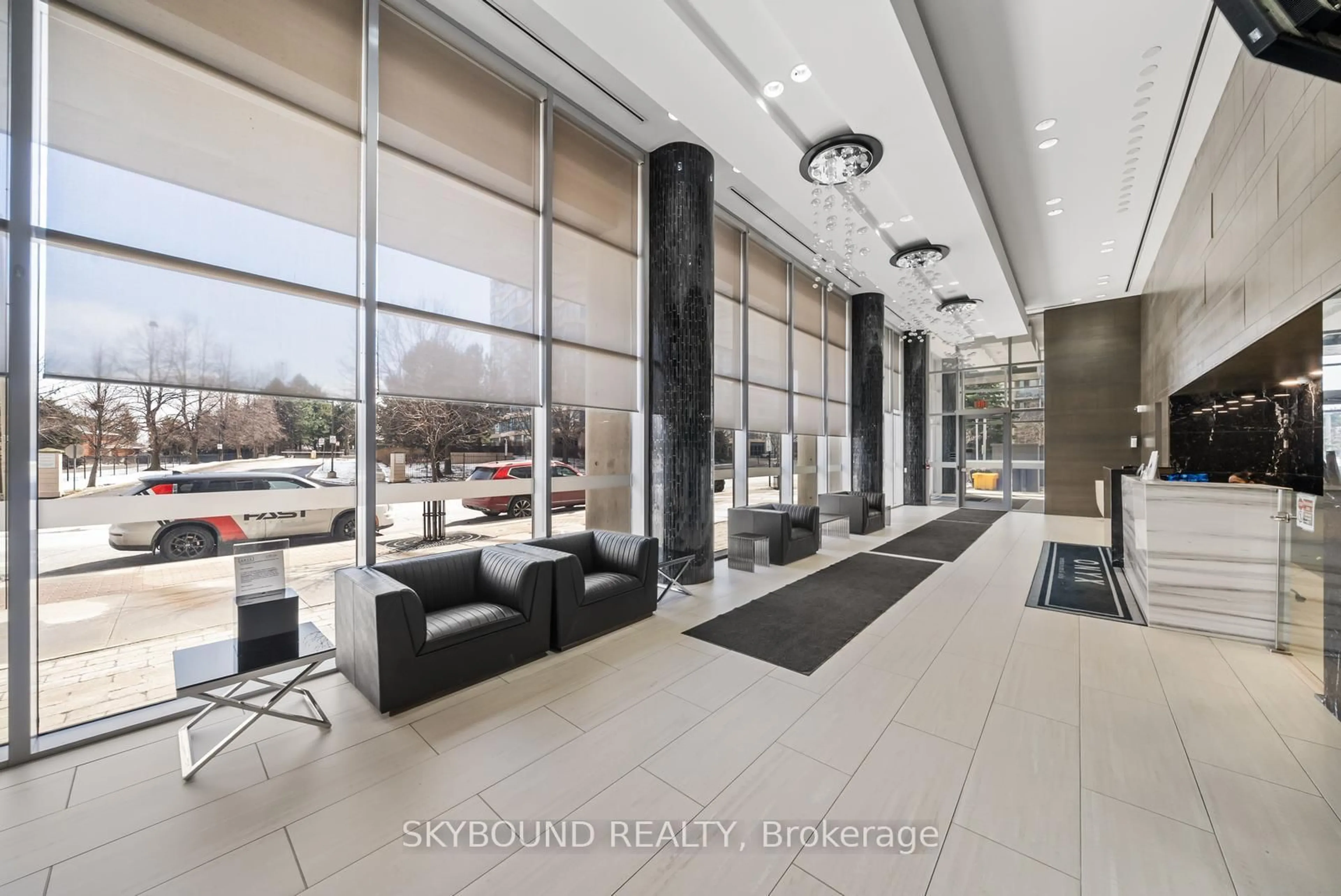 Lobby for 223 Webb Dr #306, Mississauga Ontario L5B 0E8
