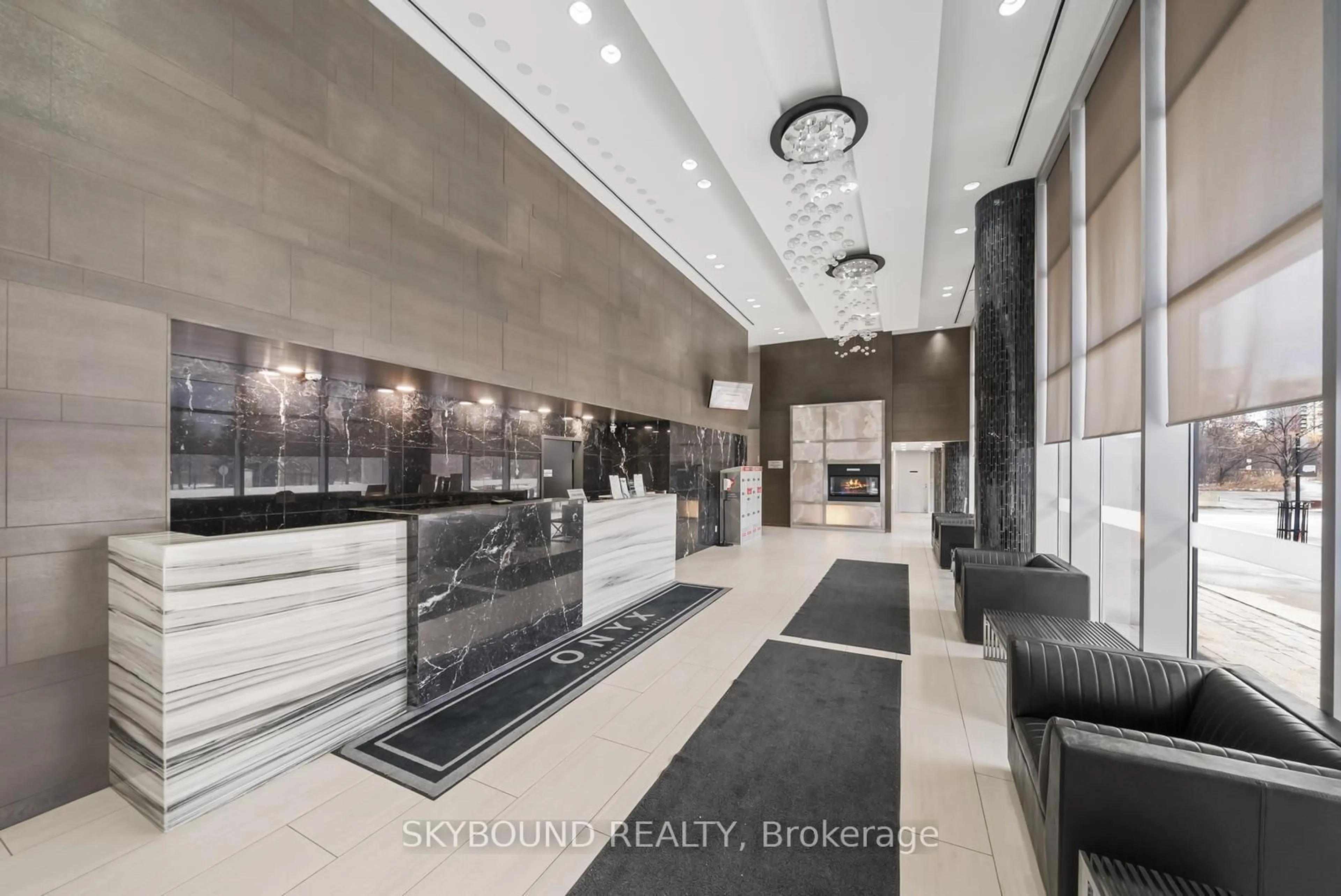 Lobby for 223 Webb Dr #306, Mississauga Ontario L5B 0E8