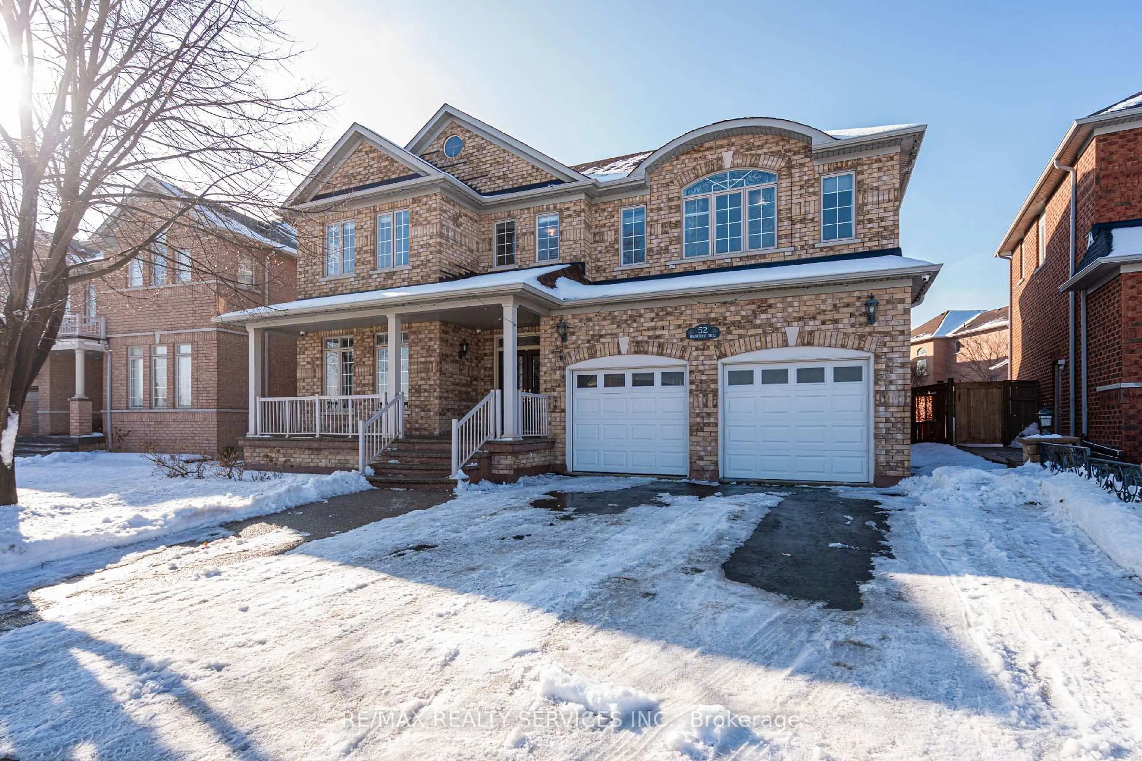 Home with brick exterior material, street for 52 Mount Royal Circ, Brampton Ontario L6P 2K4