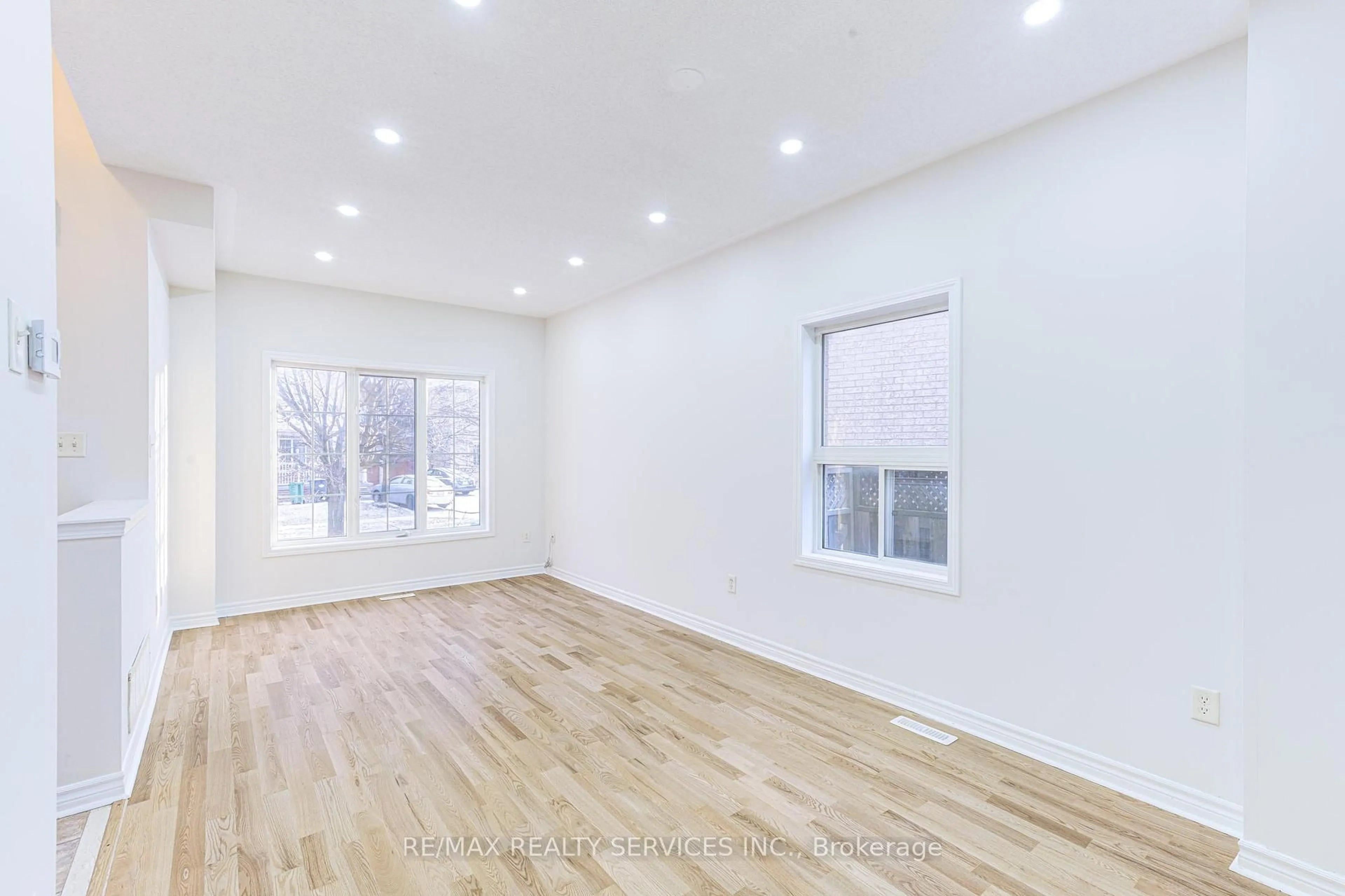 A pic of a room for 6 Beachsurf Rd, Brampton Ontario L6R 2M1