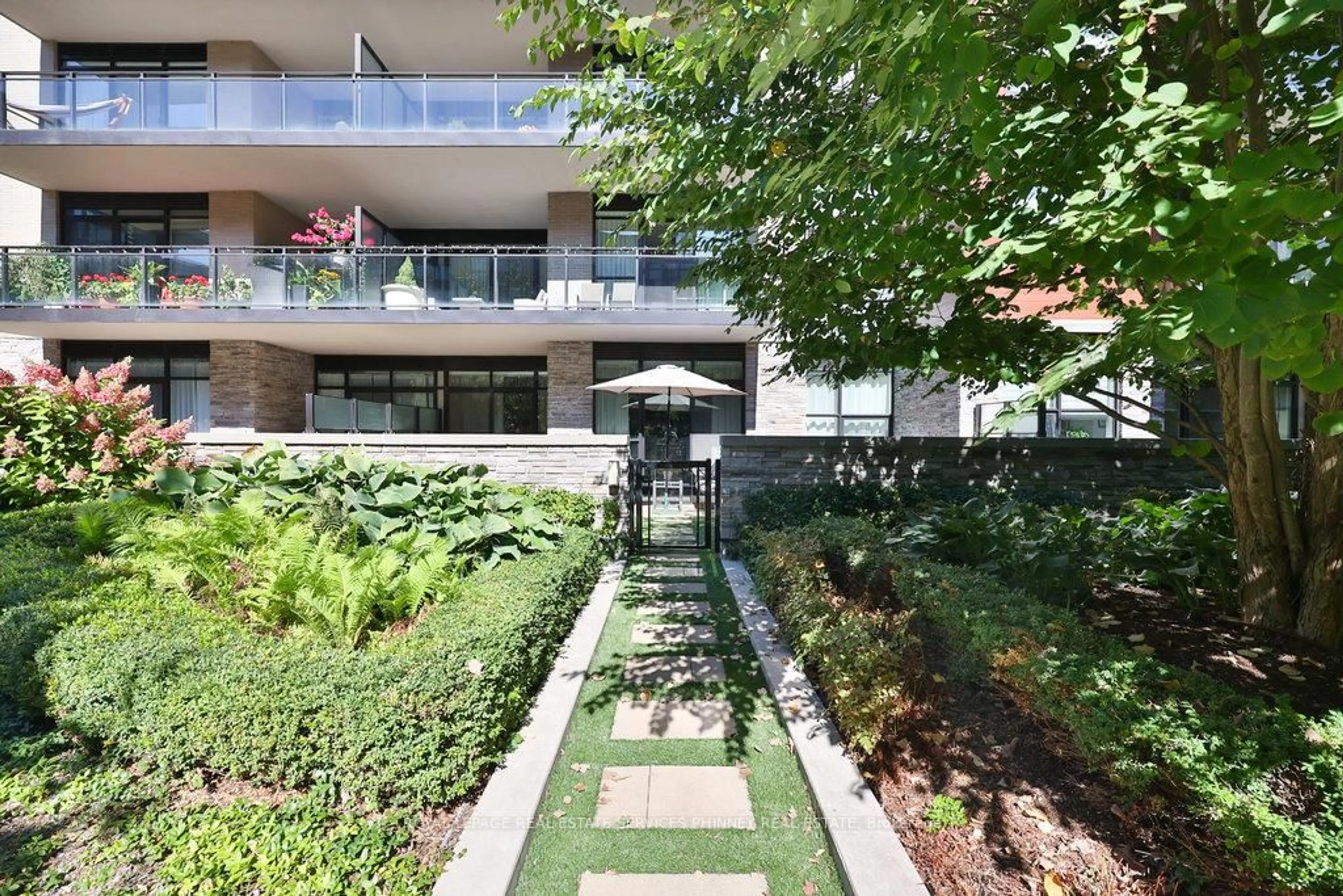 Unknown for 1575 Lakeshore Rd #155, Mississauga Ontario L5J 0B1