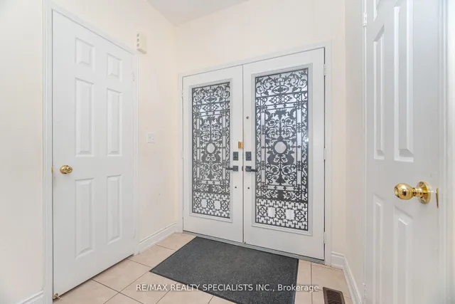 23 Personna Circ, Brampton 3
