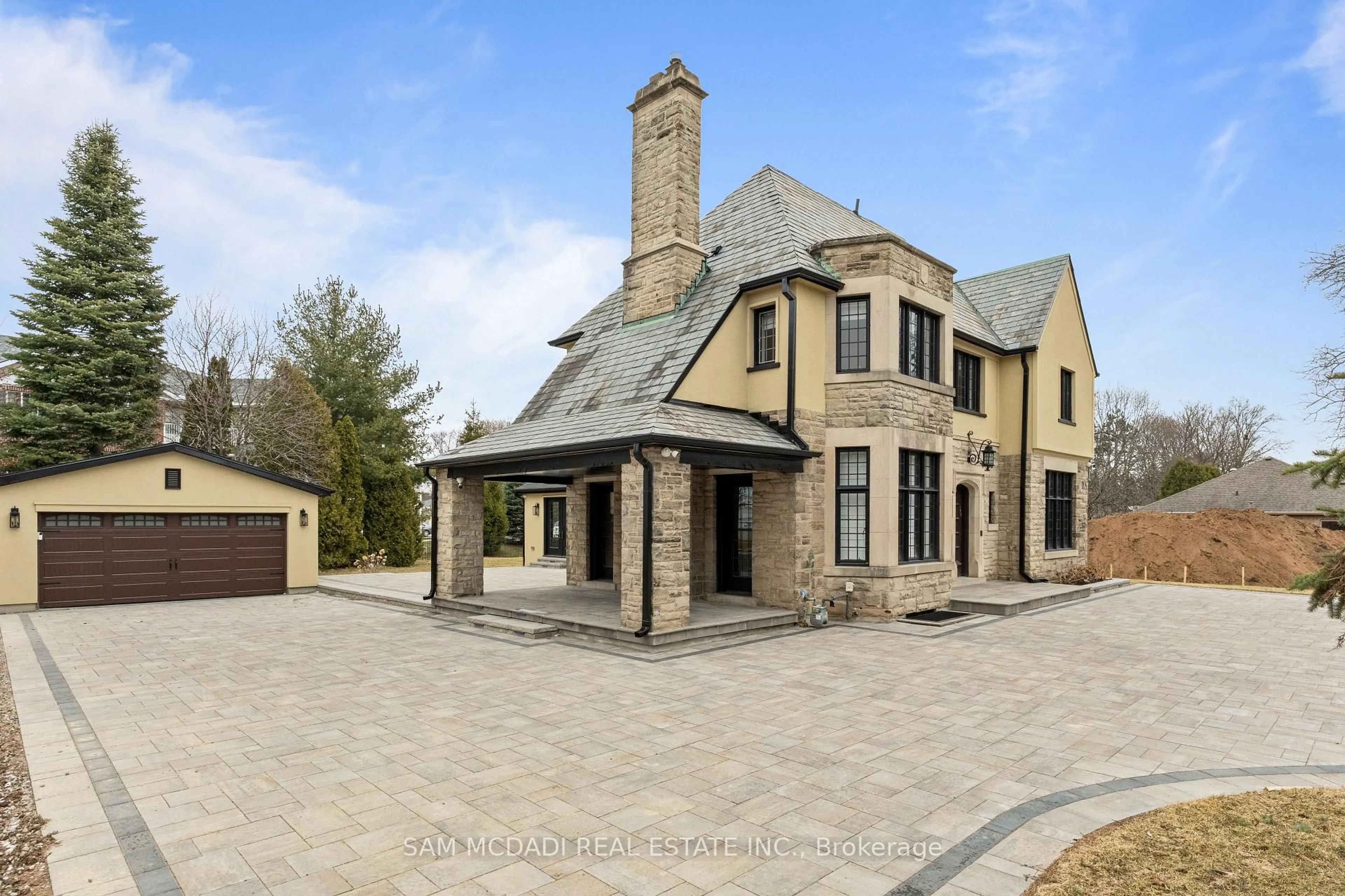 Home with brick exterior material, street for 977 Unsworth Ave, Burlington Ontario L7T 1R2