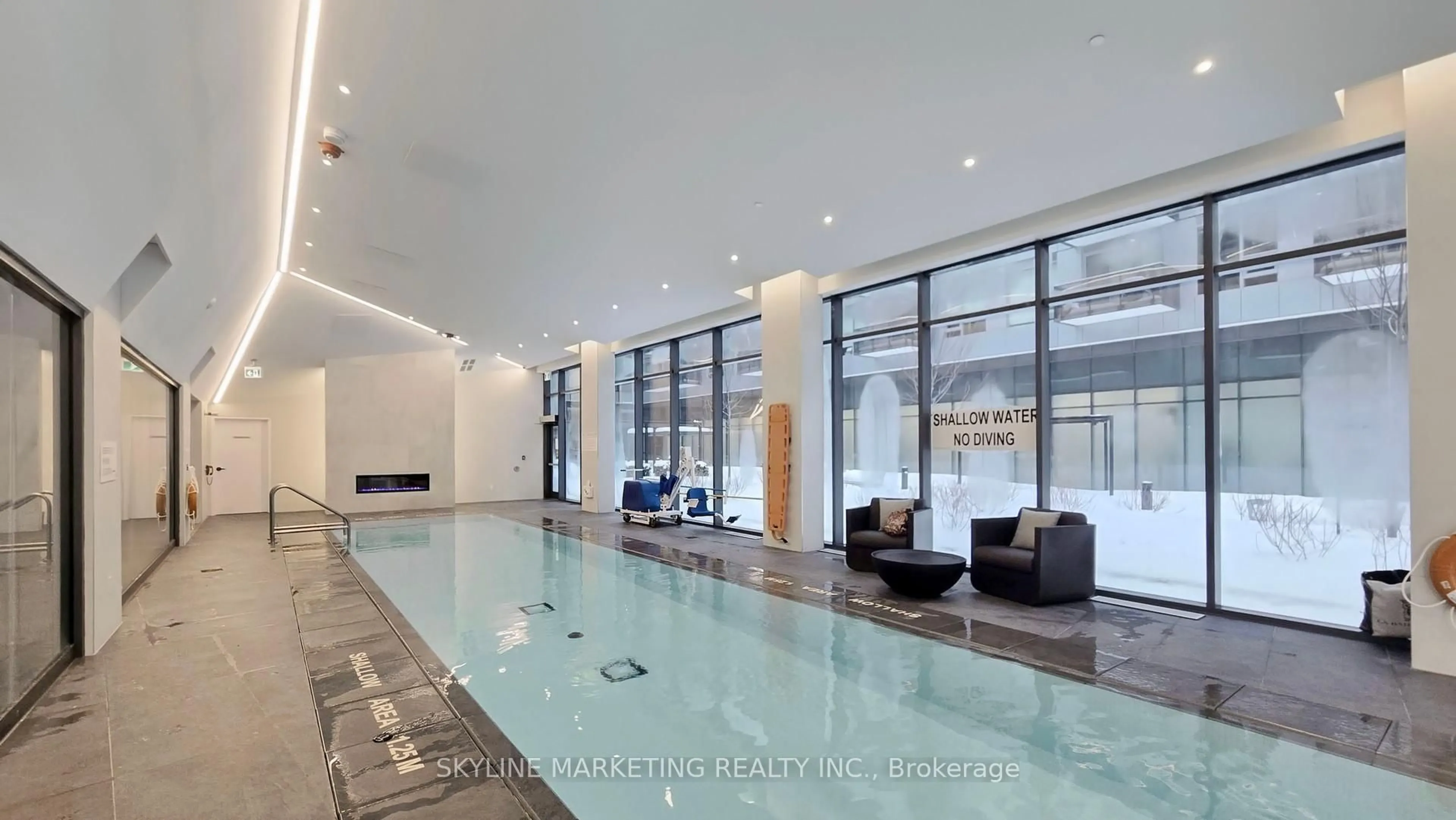 Pool for 2450 Old Bronte Rd #504, Oakville Ontario L6M 5P6