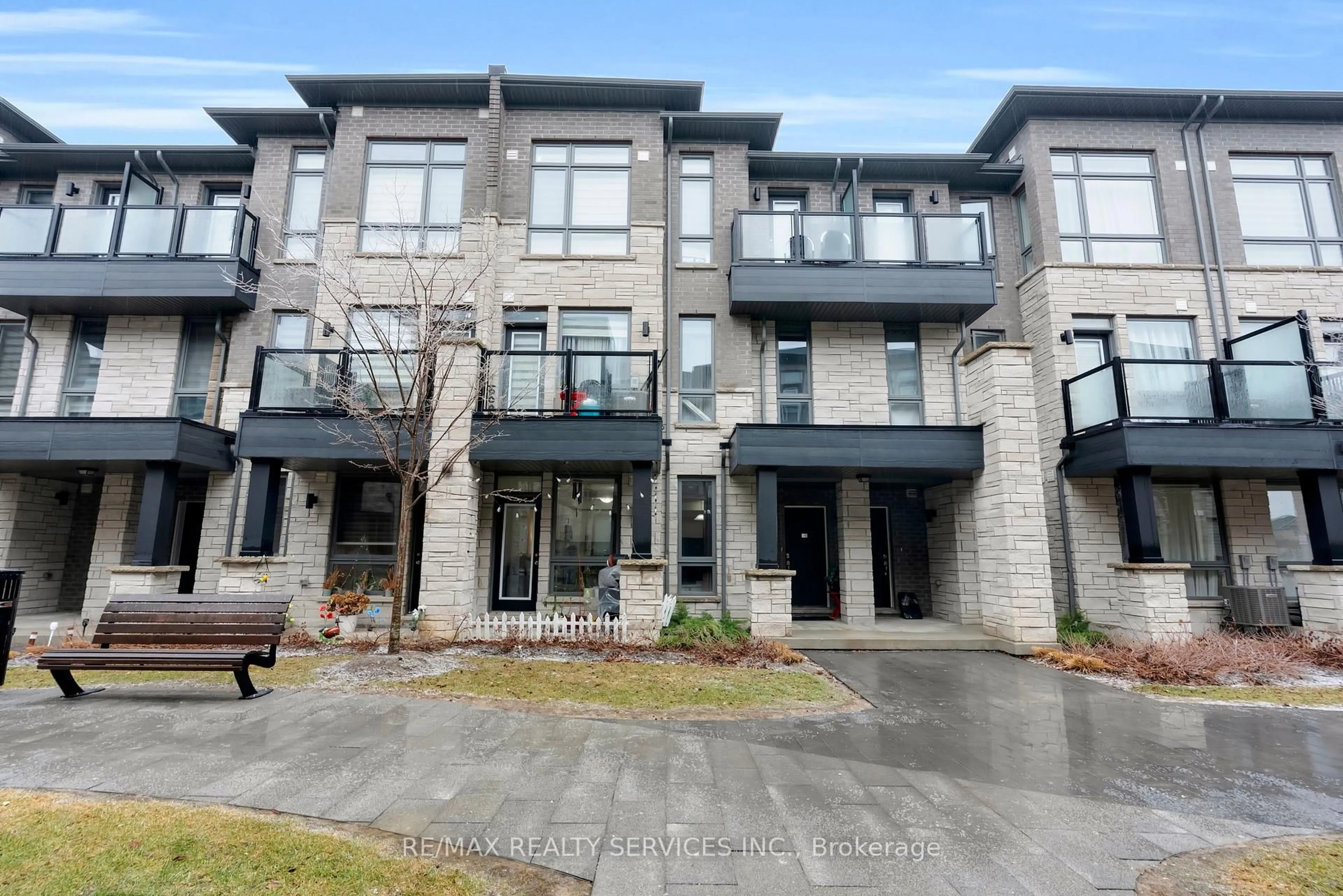 Unknown for 9450 The Gore Rd #55, Brampton Ontario L6P 4P9