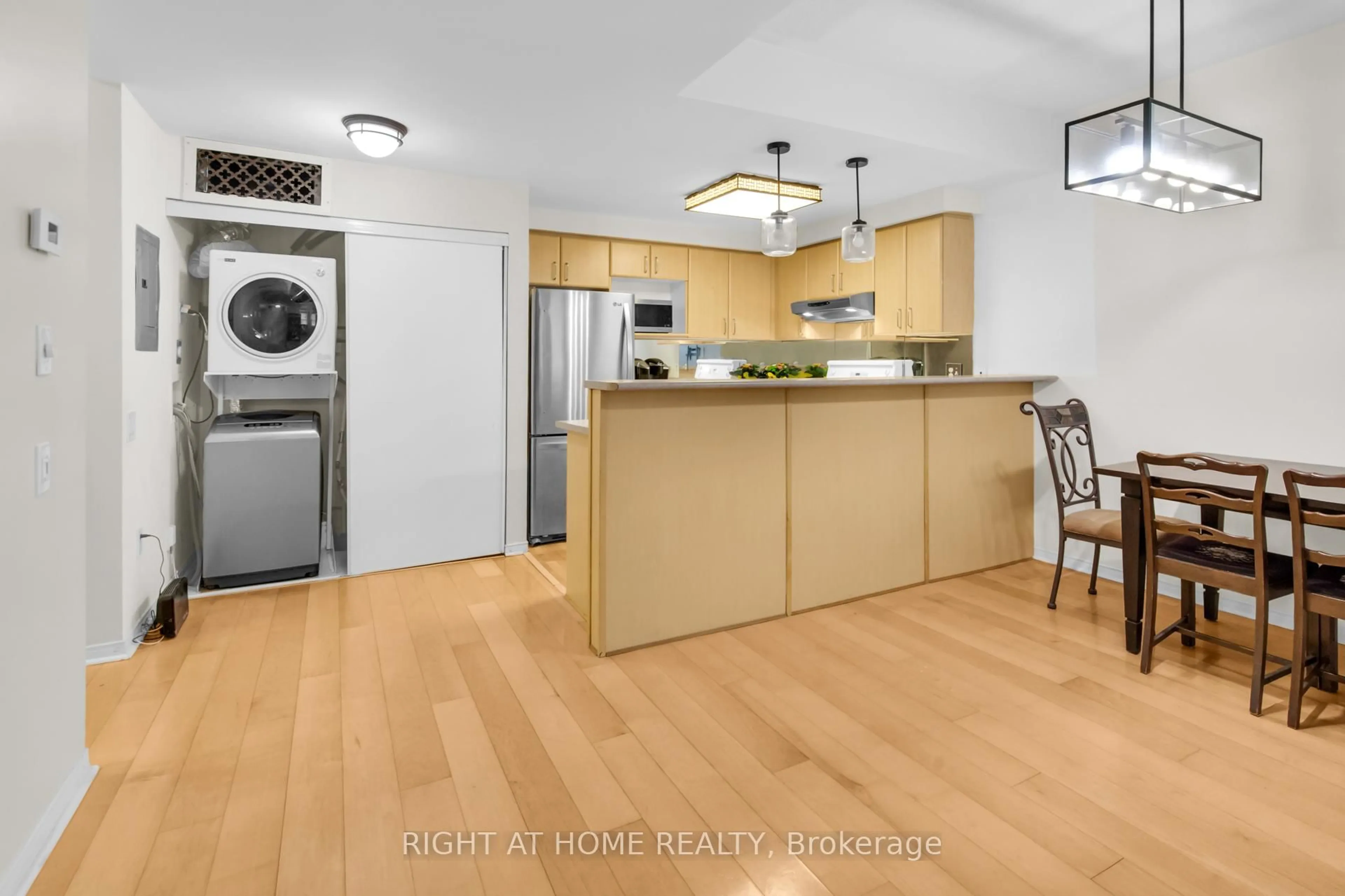 Open concept kitchen, unknown for 760 Lawrence Ave #Townhome 50, Toronto Ontario M6A 3E7