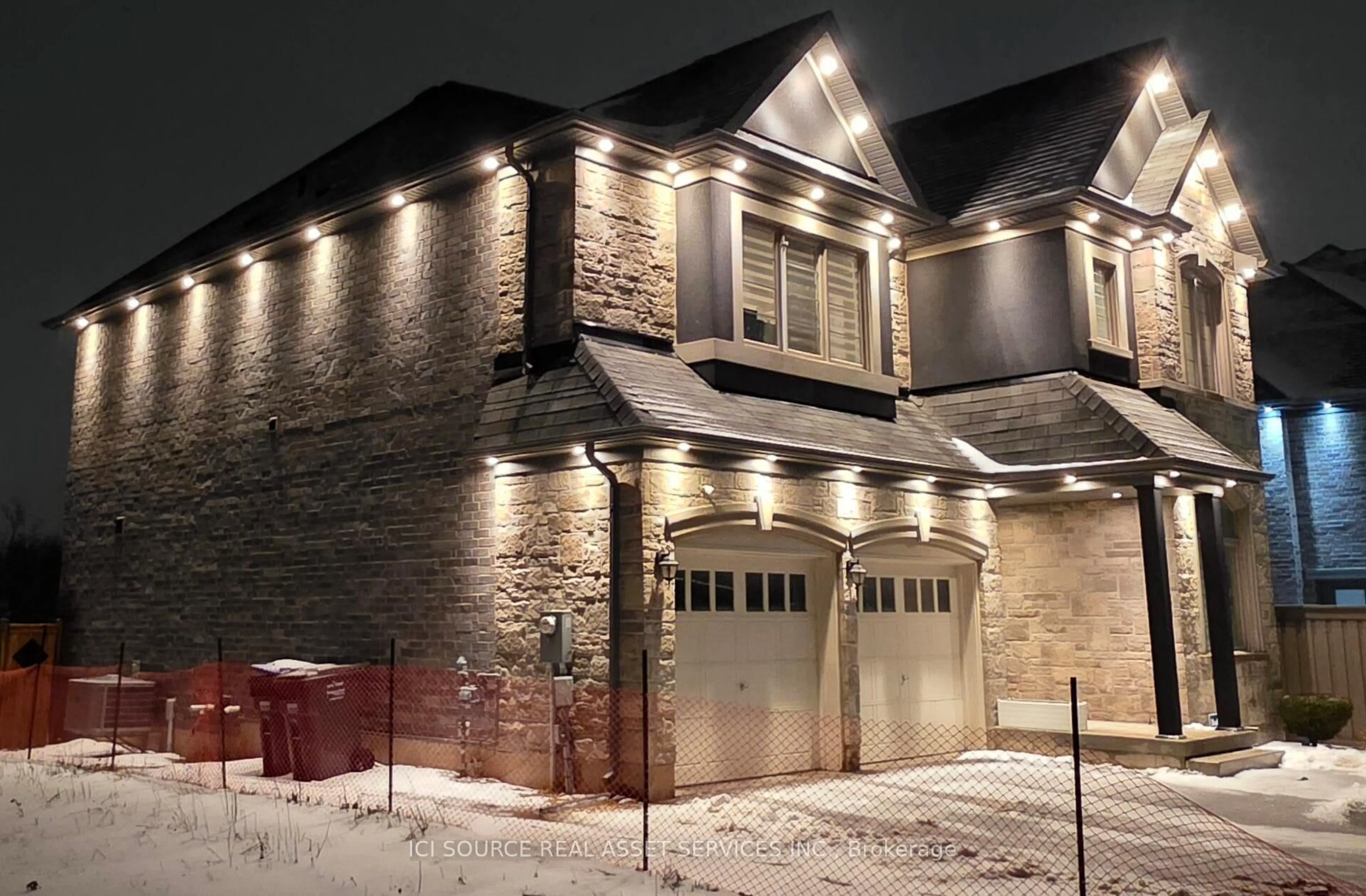 Home with brick exterior material, street for 14 Boundary Creek Path, Brampton Ontario L6Y 6E1