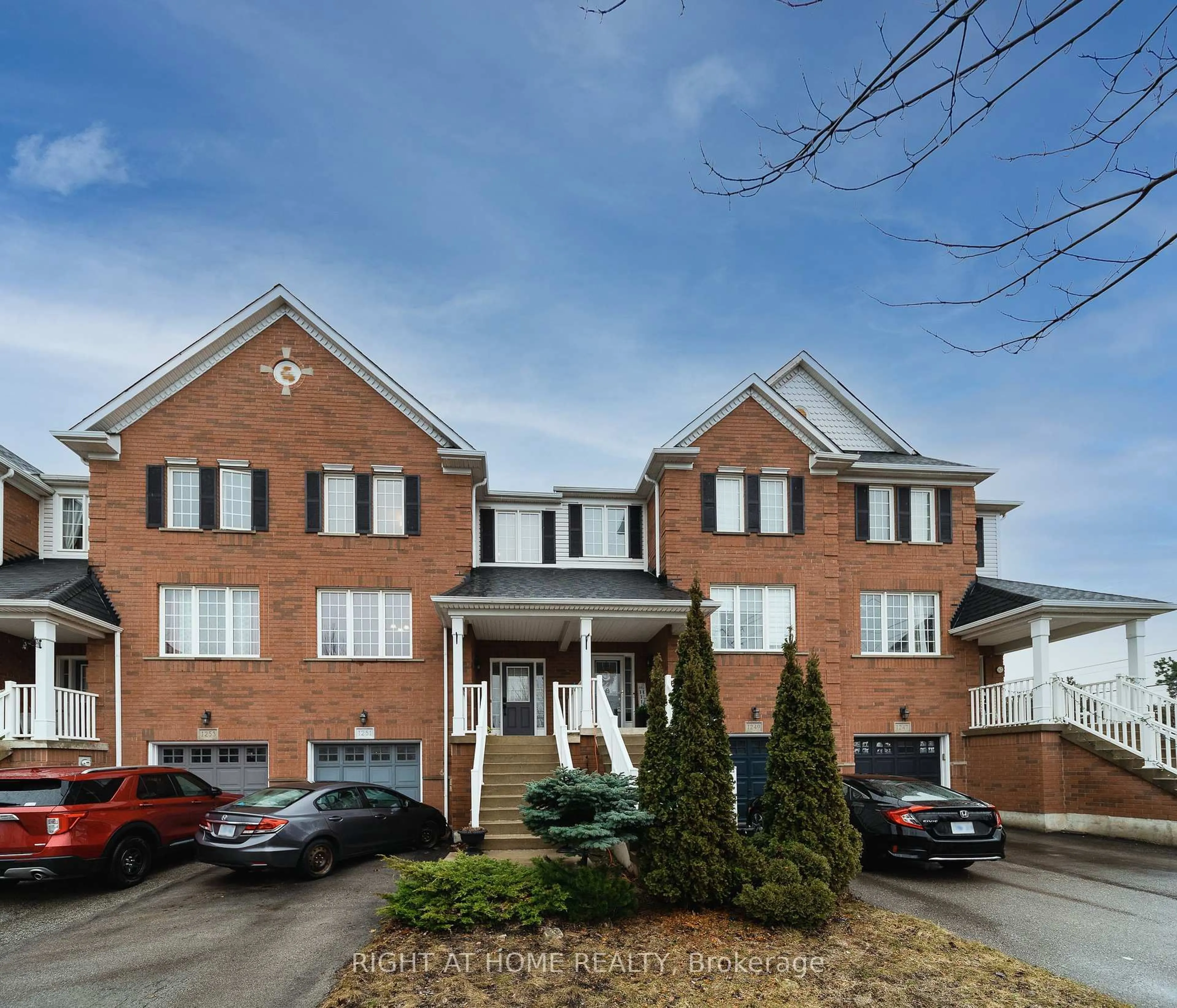 Home with brick exterior material, street for 1251 Lamont Cres, Milton Ontario L9T 6W4