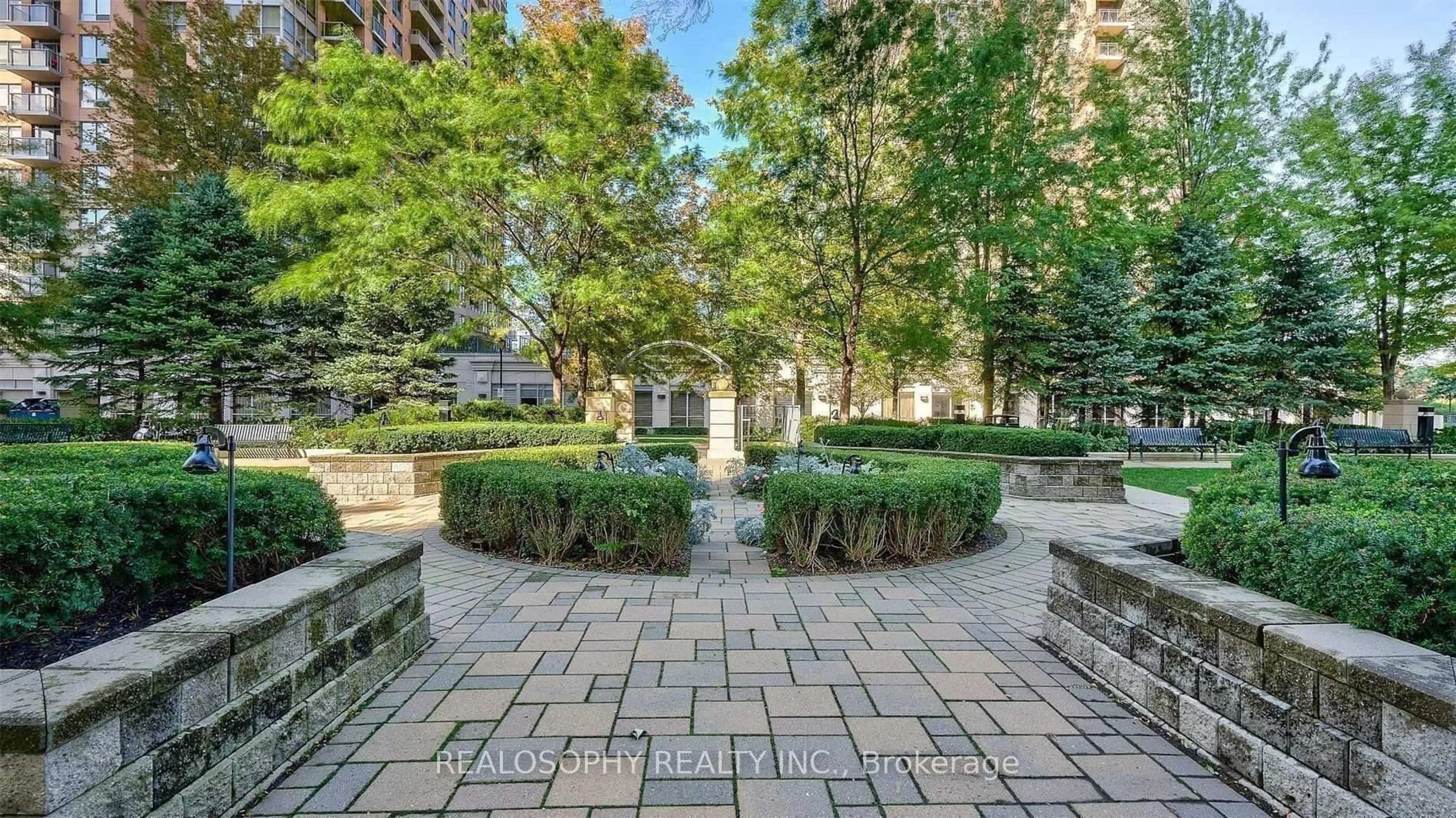 Patio, street for 35 Viking Lane #2138, Toronto Ontario M9B 0A2