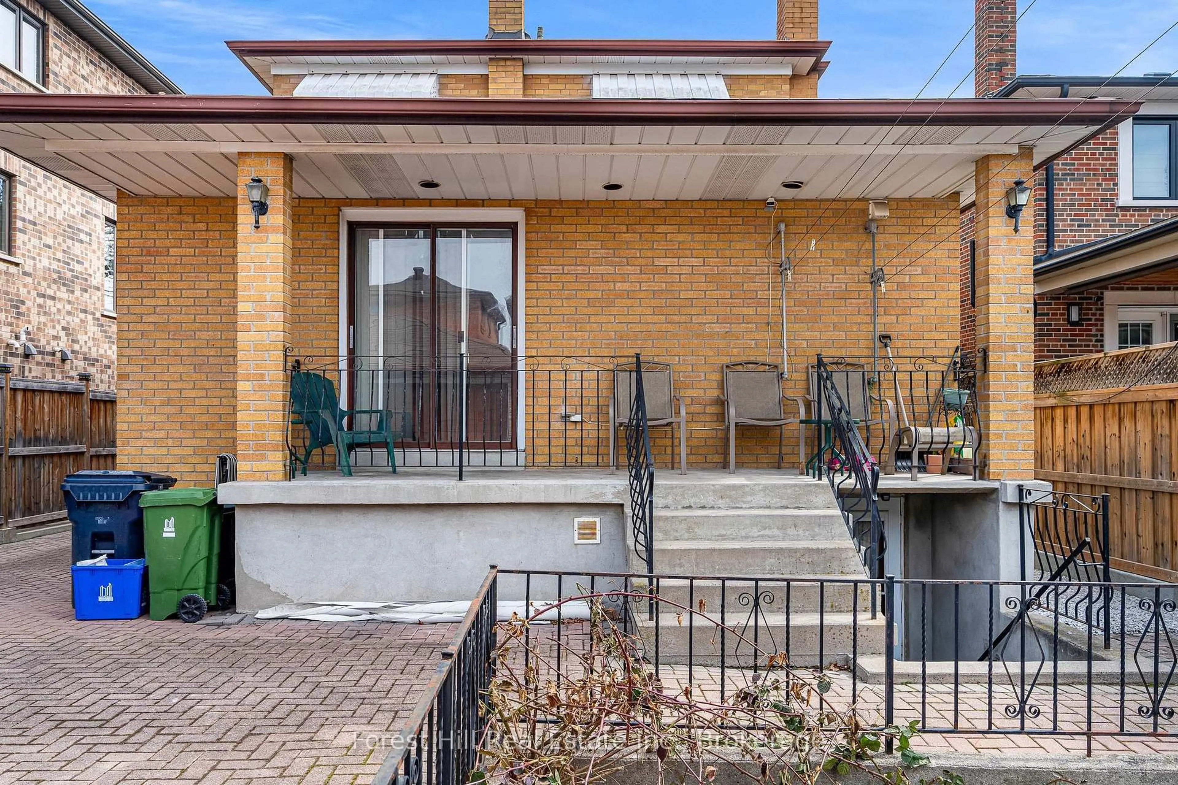 Home with brick exterior material, street for 40 Chiswick Ave, Toronto Ontario M6M 4T9