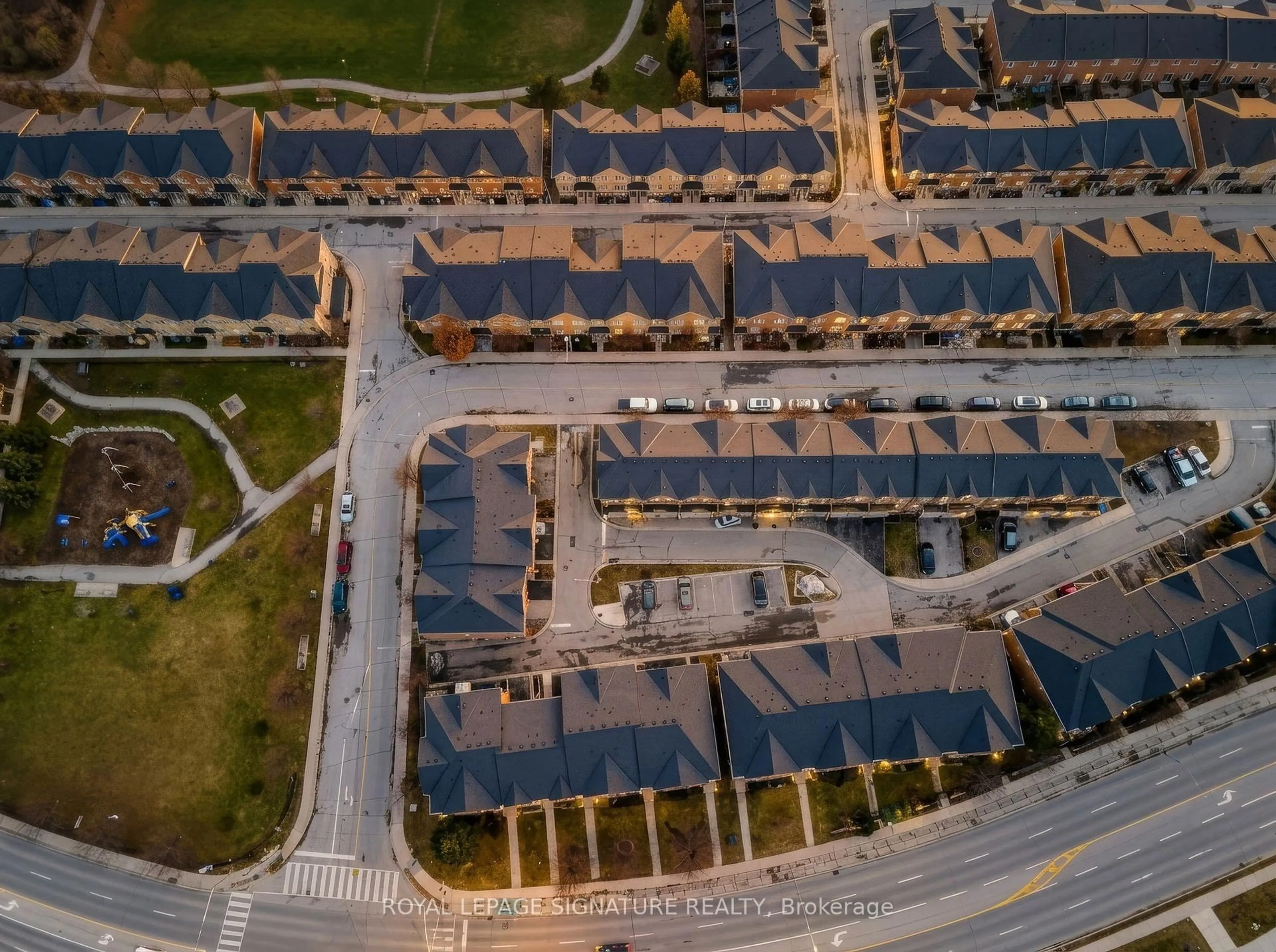 A pic from outside/outdoor area/front of a property/back of a property/a pic from drone, street for 68 Birdstone Cres #46, Toronto Ontario M6N 5H5