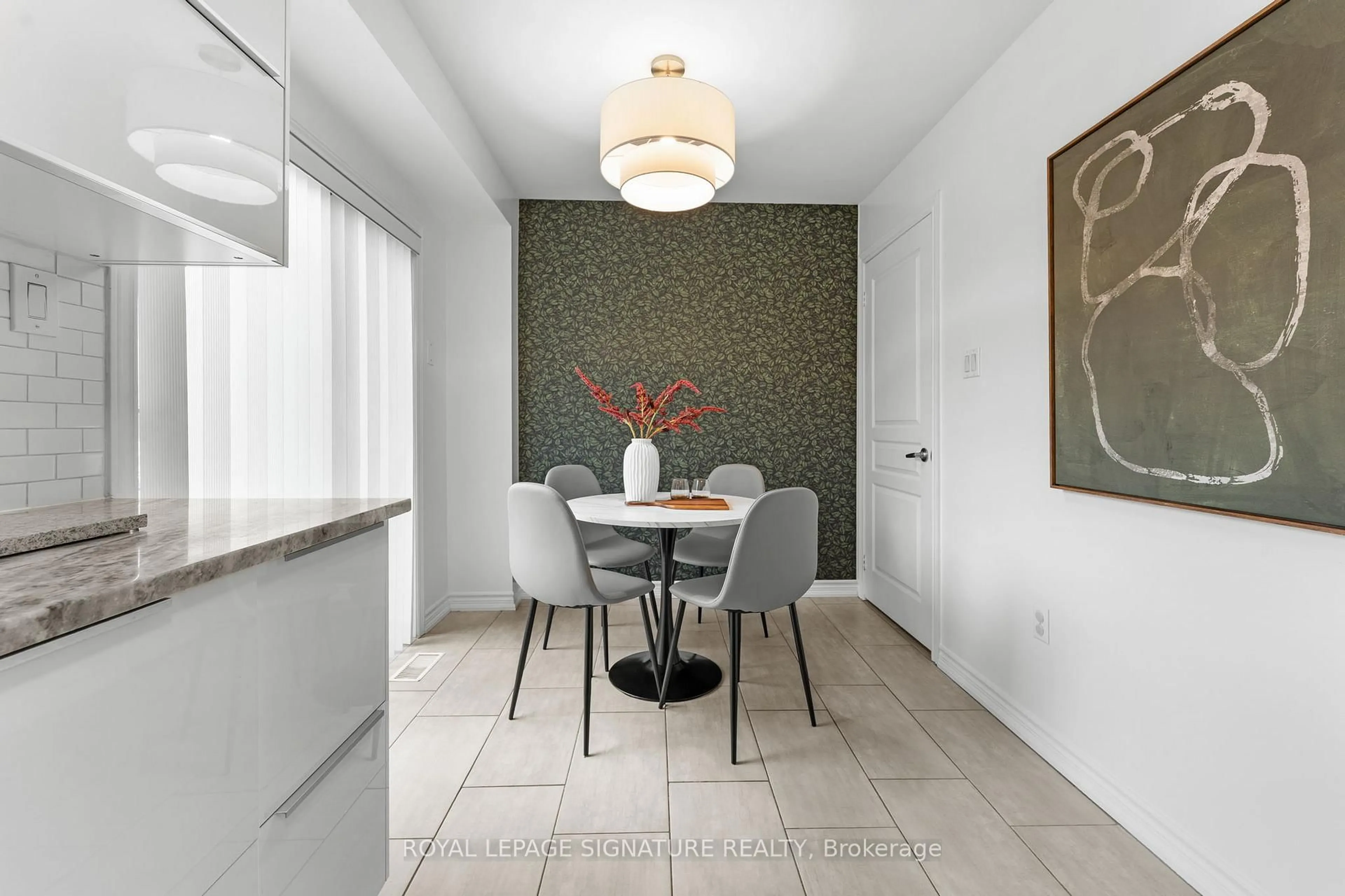 Dining room, ceramic/tile floor for 68 Birdstone Cres #46, Toronto Ontario M6N 5H5