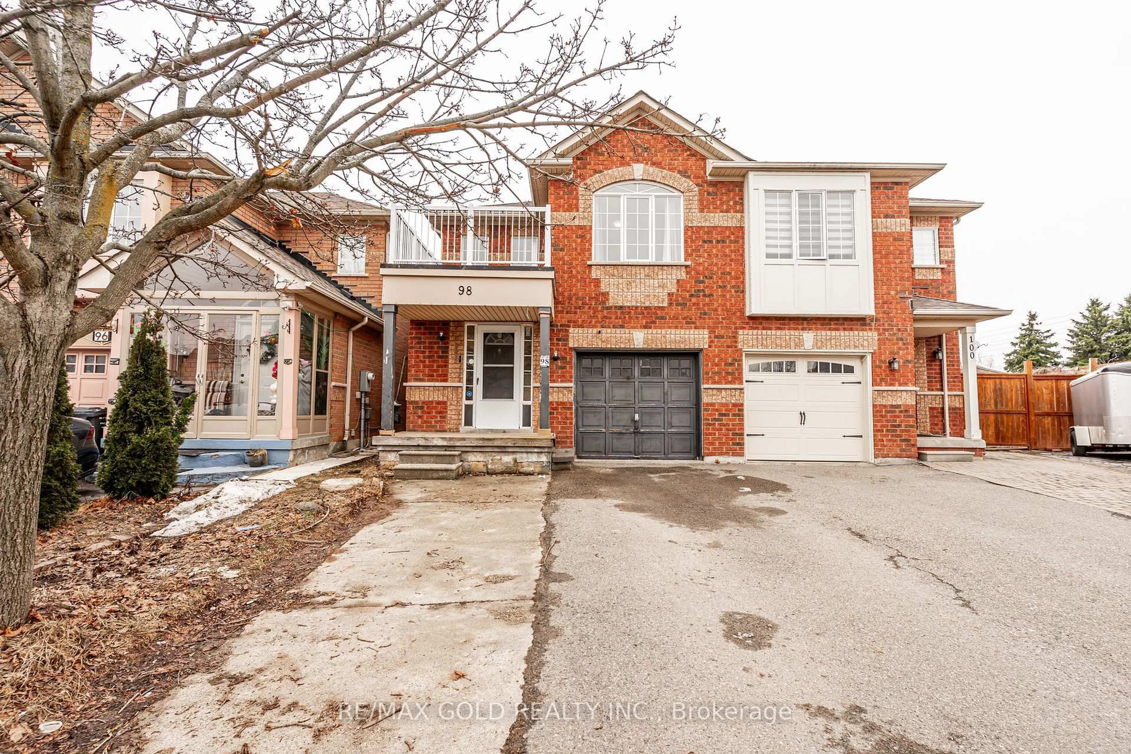 Home with brick exterior material, street for 98 Winners Circ, Brampton Ontario L7A 1W2