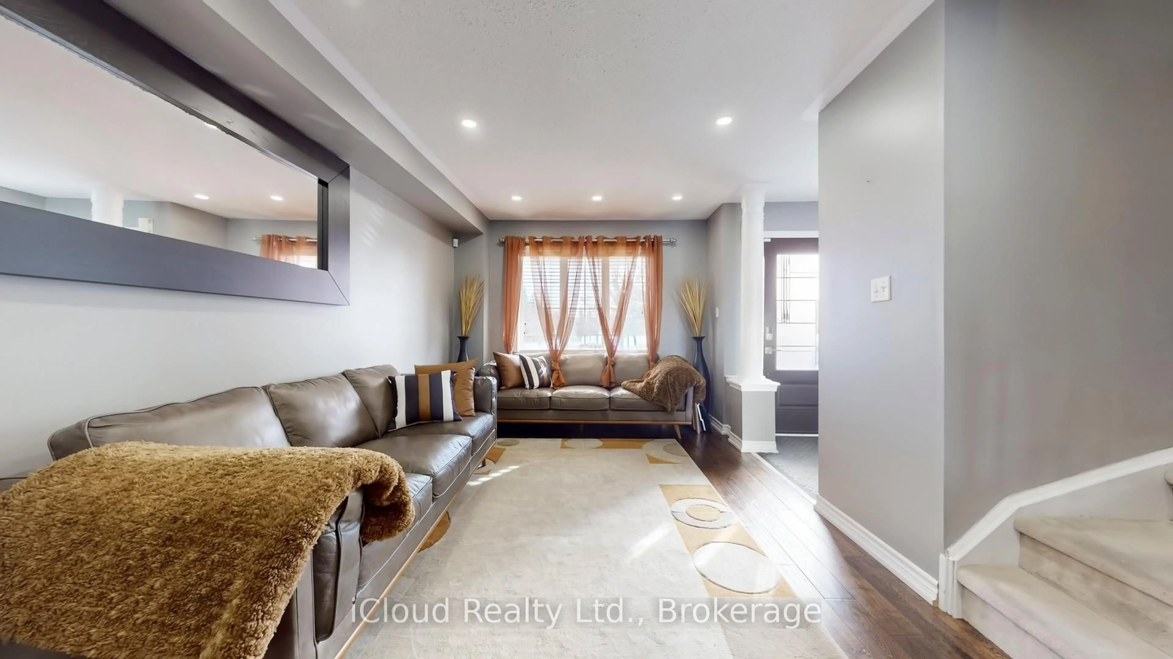 Unknown for 52 Tianalee Cres, Brampton Ontario L7A 2X2