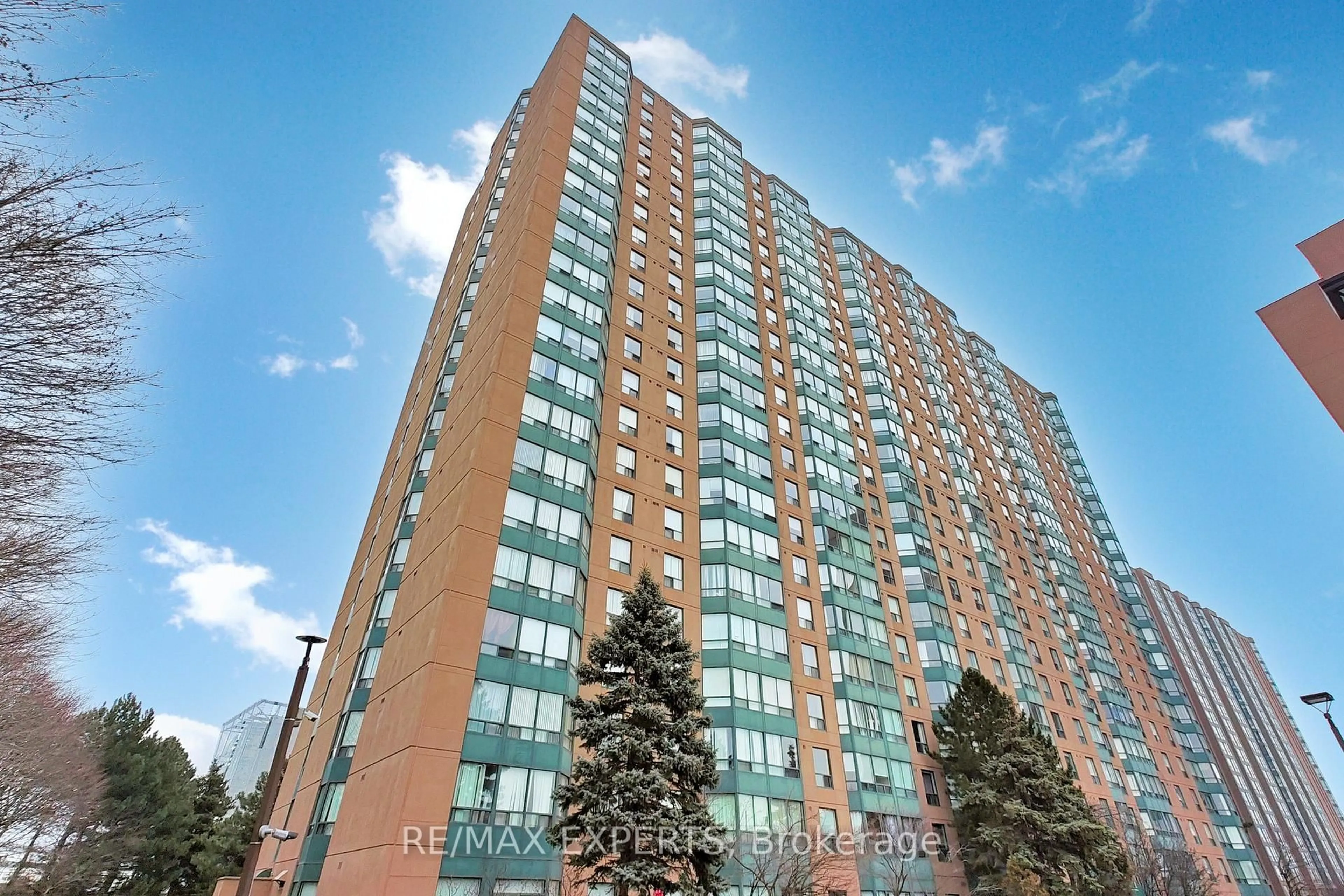 Unknown for 135 Hillcrest Ave #1409, Mississauga Ontario L5B 4B1