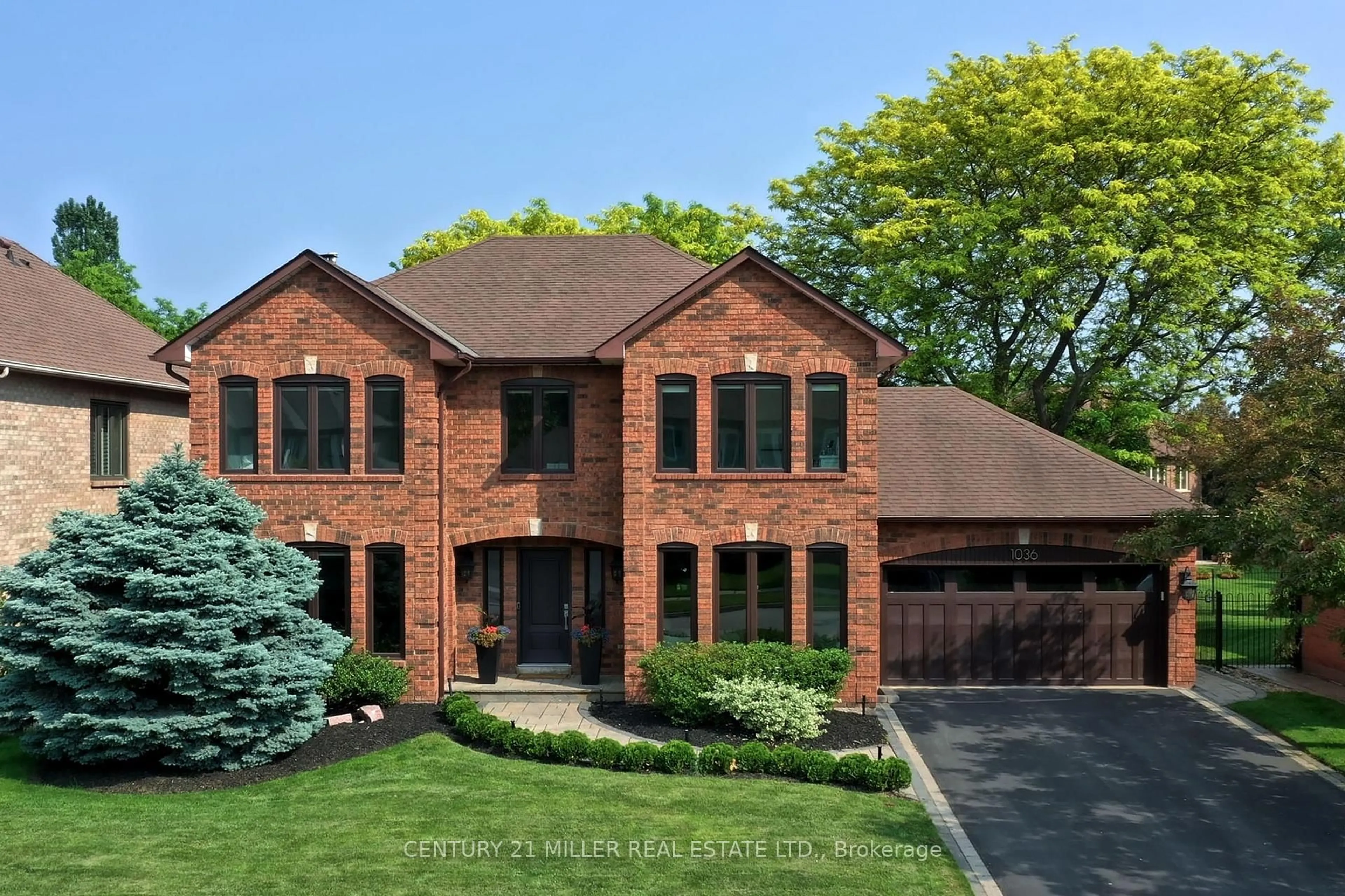 Home with brick exterior material, street for 1036 Masters Green, Oakville Ontario L6M 2N7