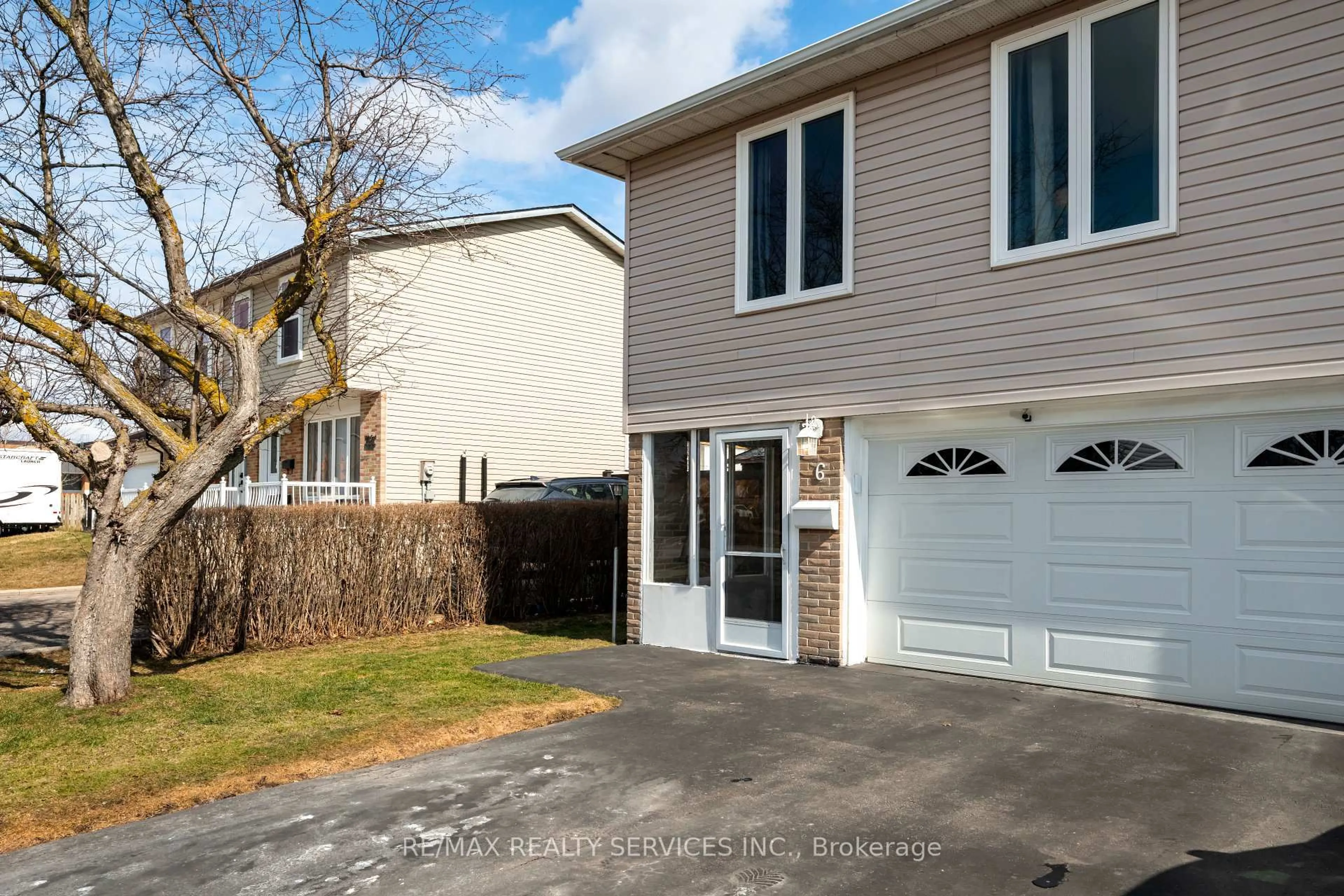 Unknown for 6 Glenridge Rd, Brampton Ontario L6S 1N3