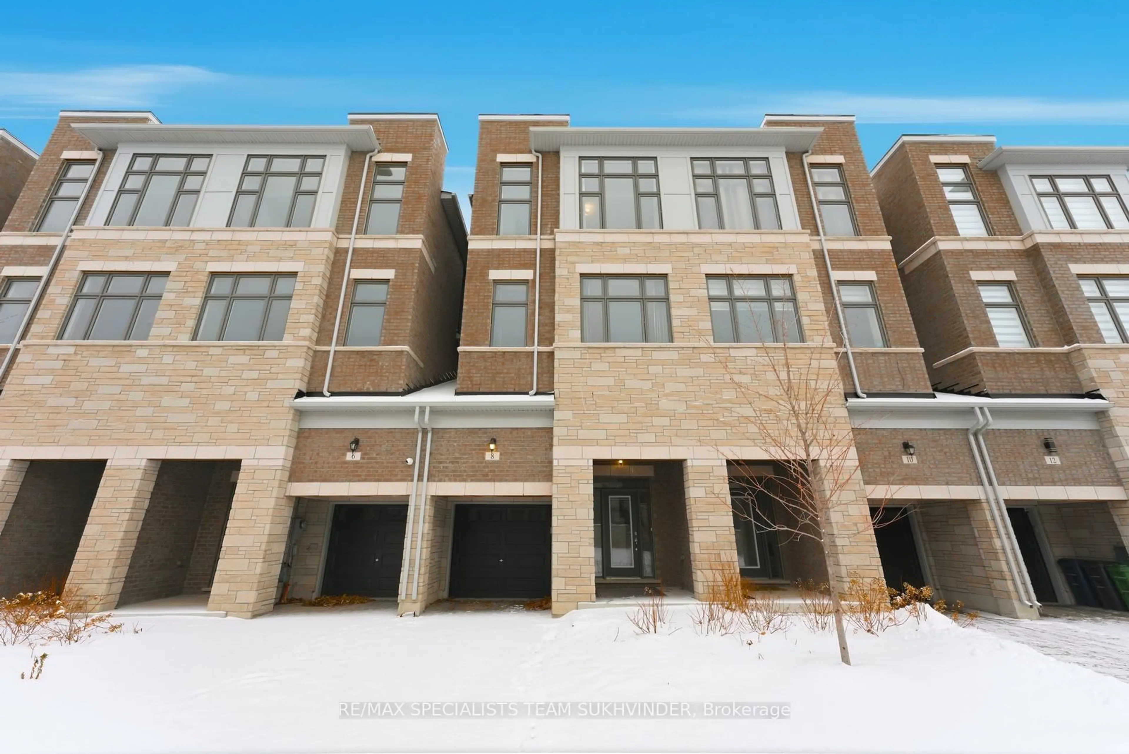 Home with brick exterior material, building for 8 Tarmola Park Crt, Toronto Ontario M9L 0A6