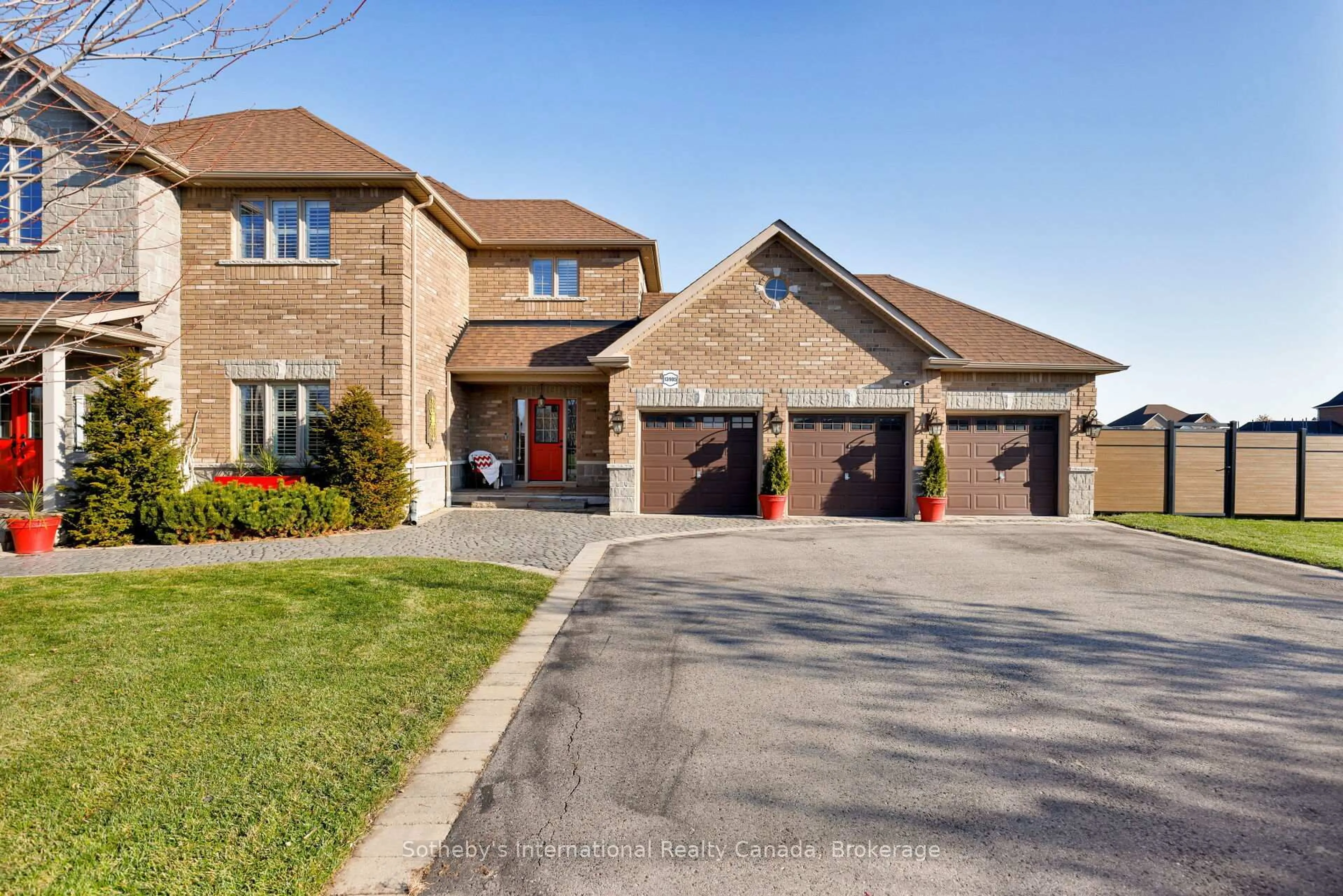 Home with brick exterior material, street for 13905 Kennedy Rd, Caledon Ontario L7C 3W7
