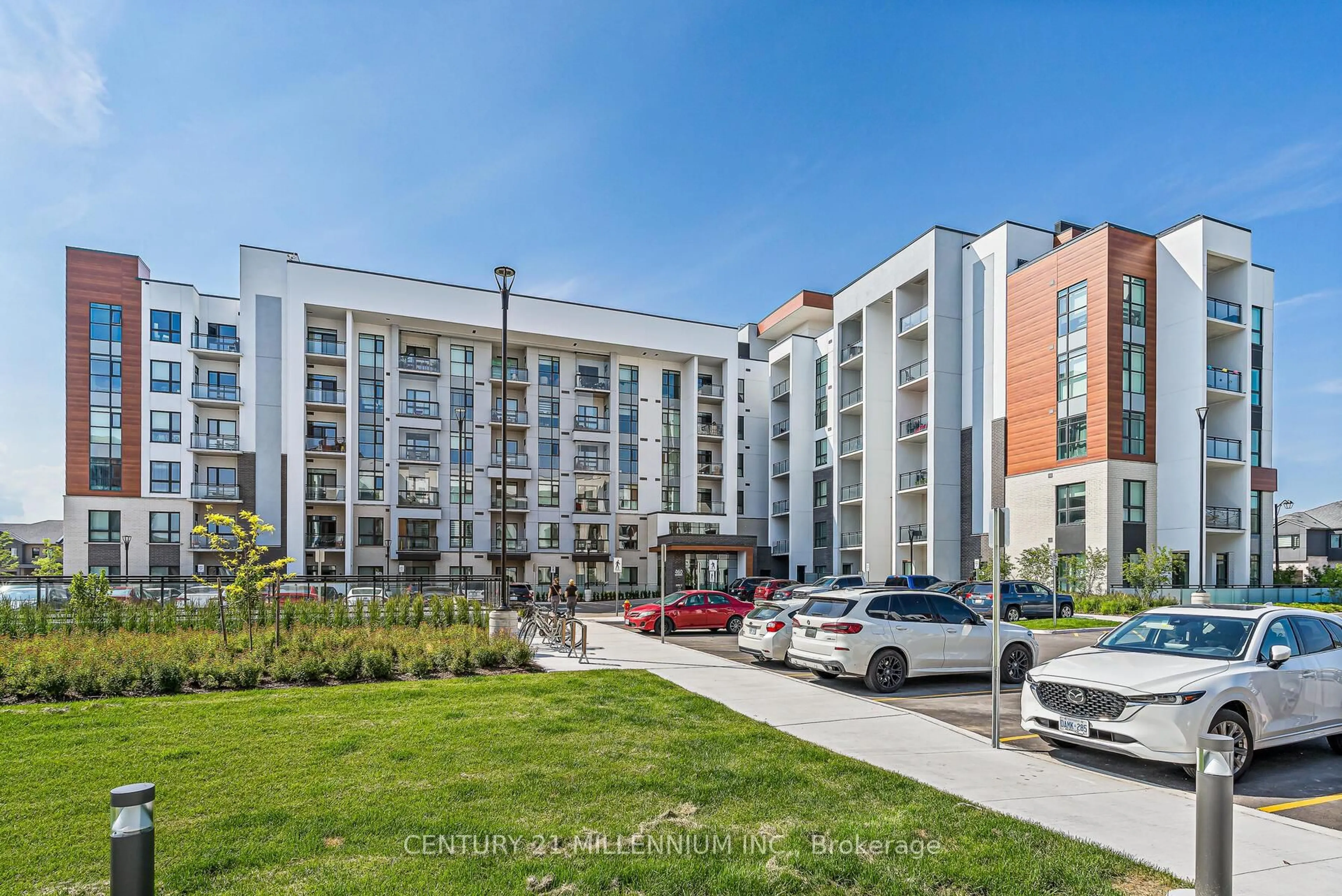 A pic from outside/outdoor area/front of a property/back of a property/a pic from drone, street for 460 Gordon Krantz Ave #105, Milton Ontario L9T 1Z2