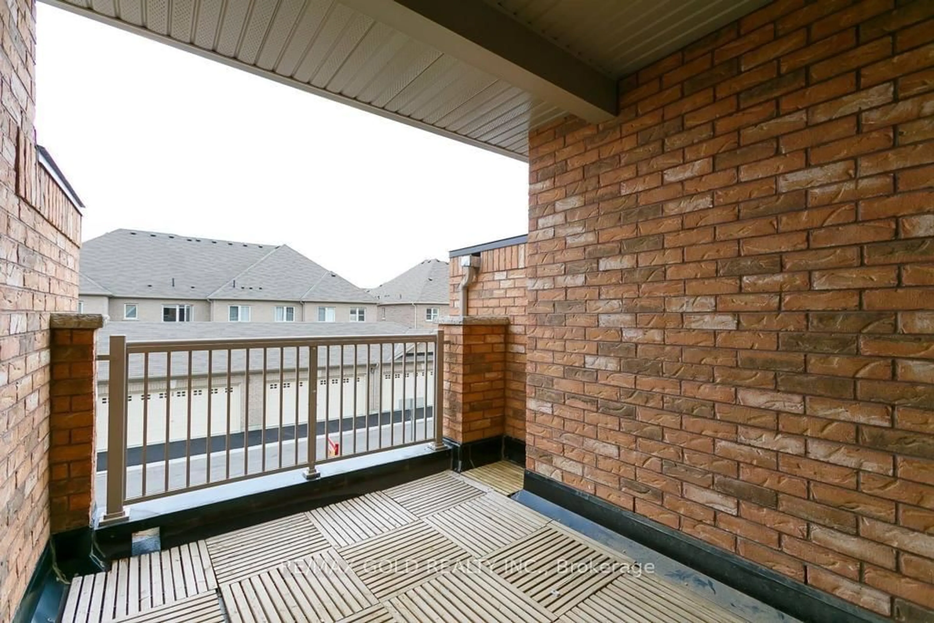 Balcony in the apartment, unknown for 137 Inspire Blvd, Brampton Ontario L6R 0B3