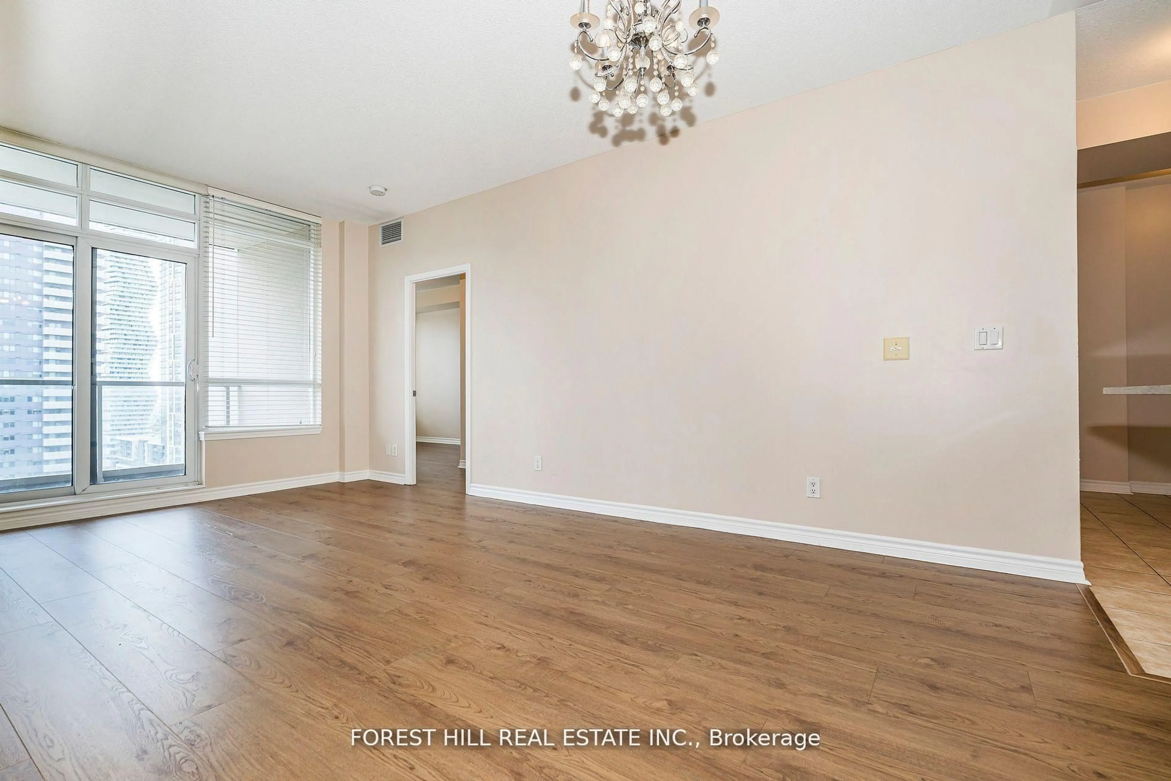 A pic of a room for 388 Prince Of Wales Dr #1610, Mississauga Ontario L5B 0A1