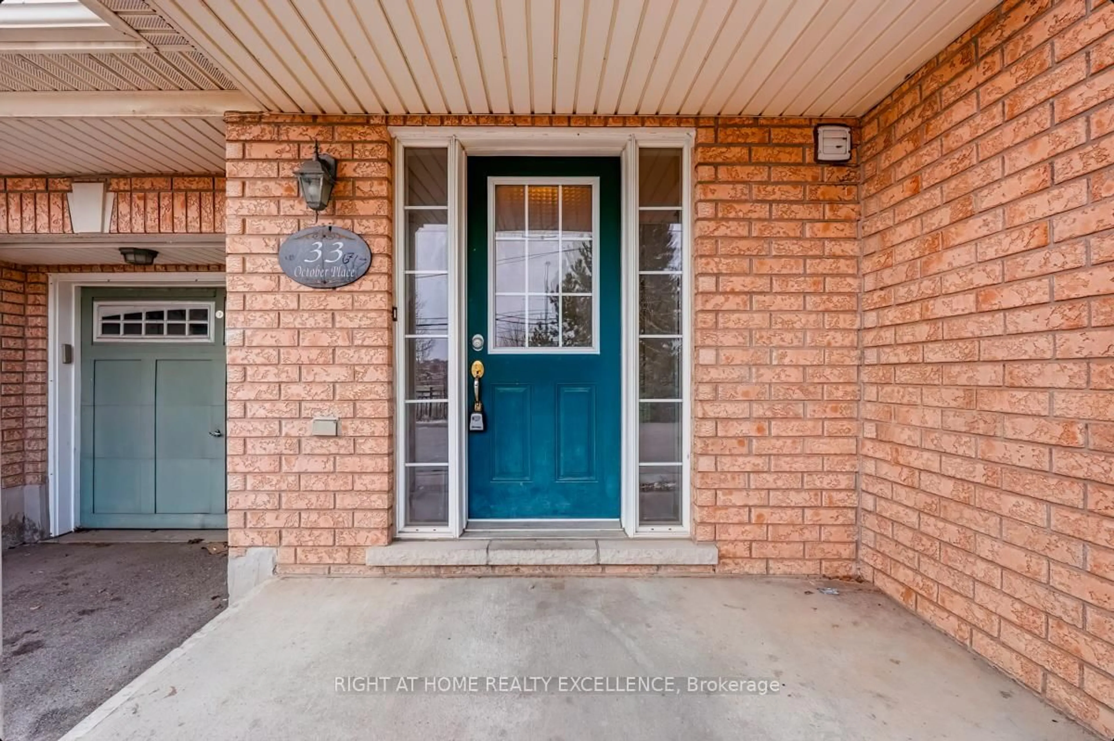 Unknown for 33 October Pl, Brampton Ontario L6Y 0R6