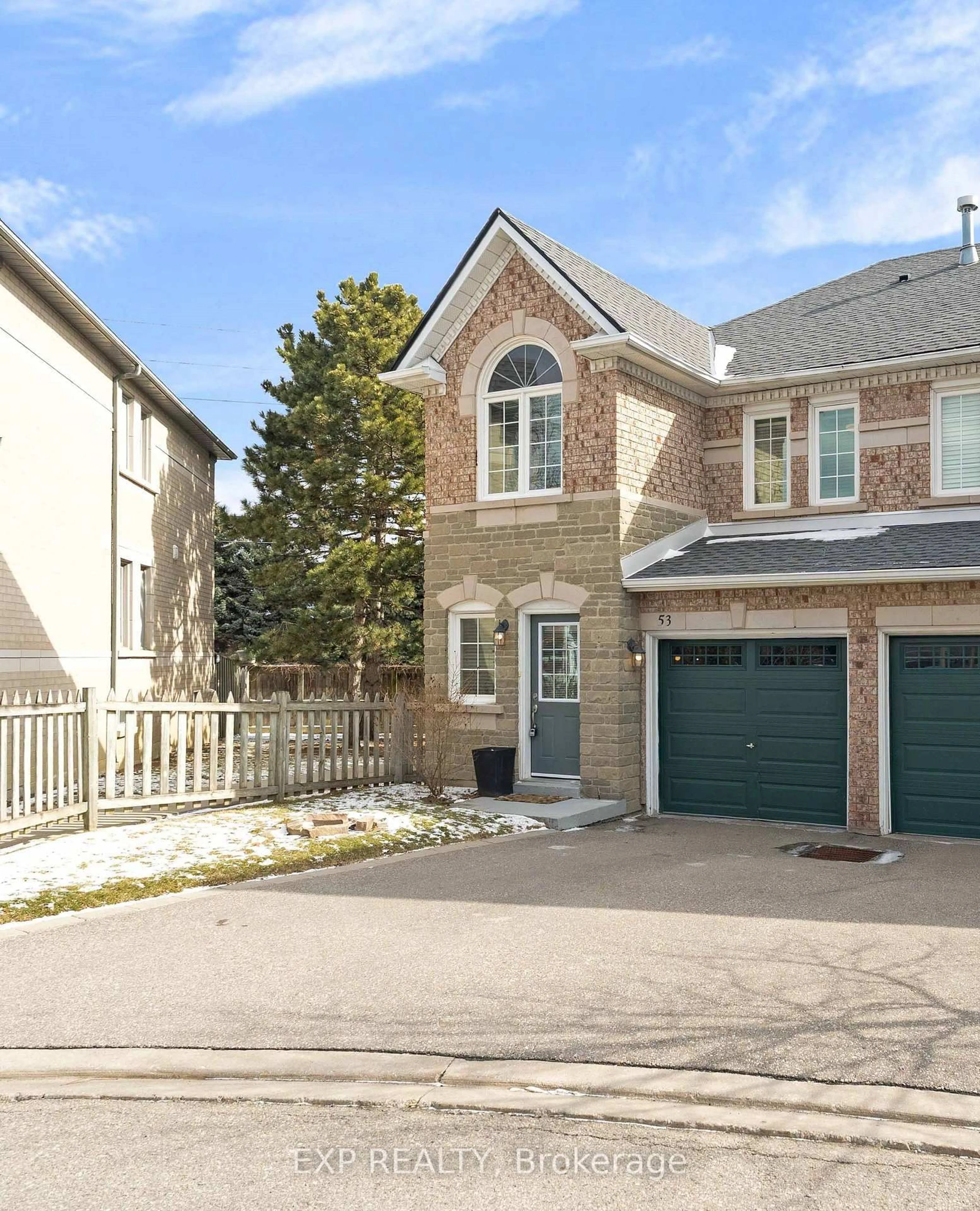 Unknown for 455 Apache Crt #53, Mississauga Ontario L4Z 3W8