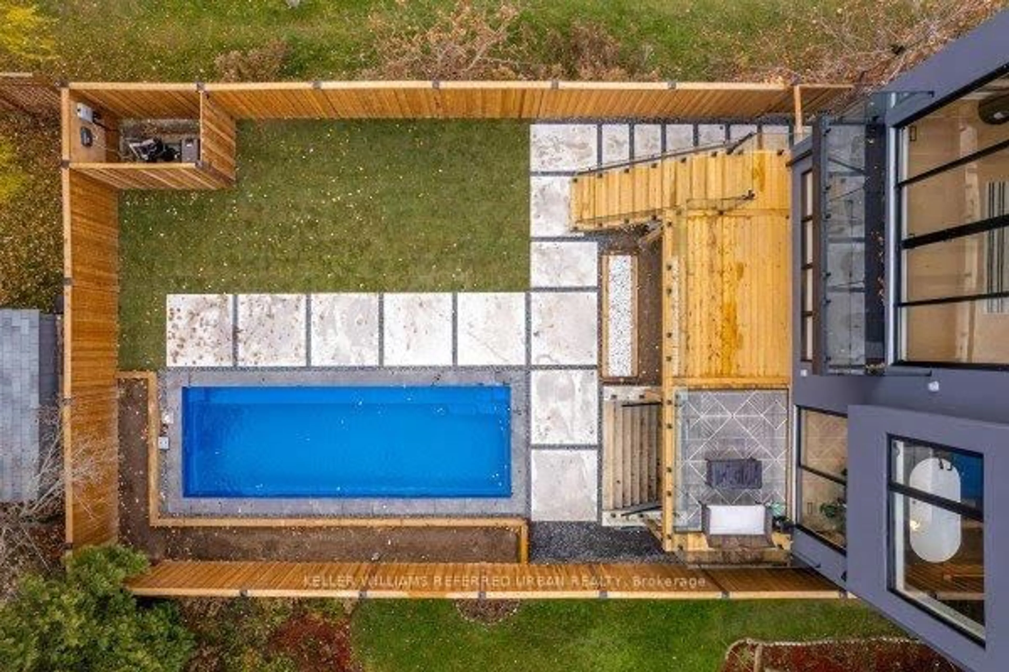 Pool for 33 Twelfth St, Toronto Ontario M8V 3G8