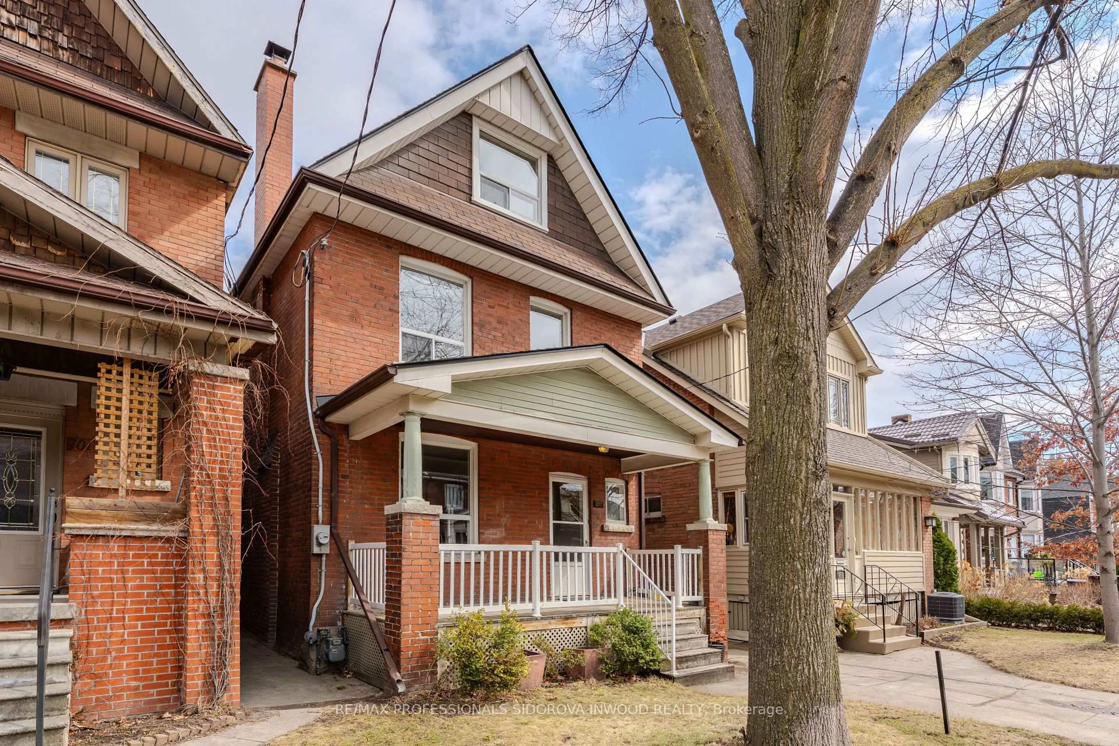 Unknown for 699 Windermere Ave, Toronto Ontario M6S 3M2