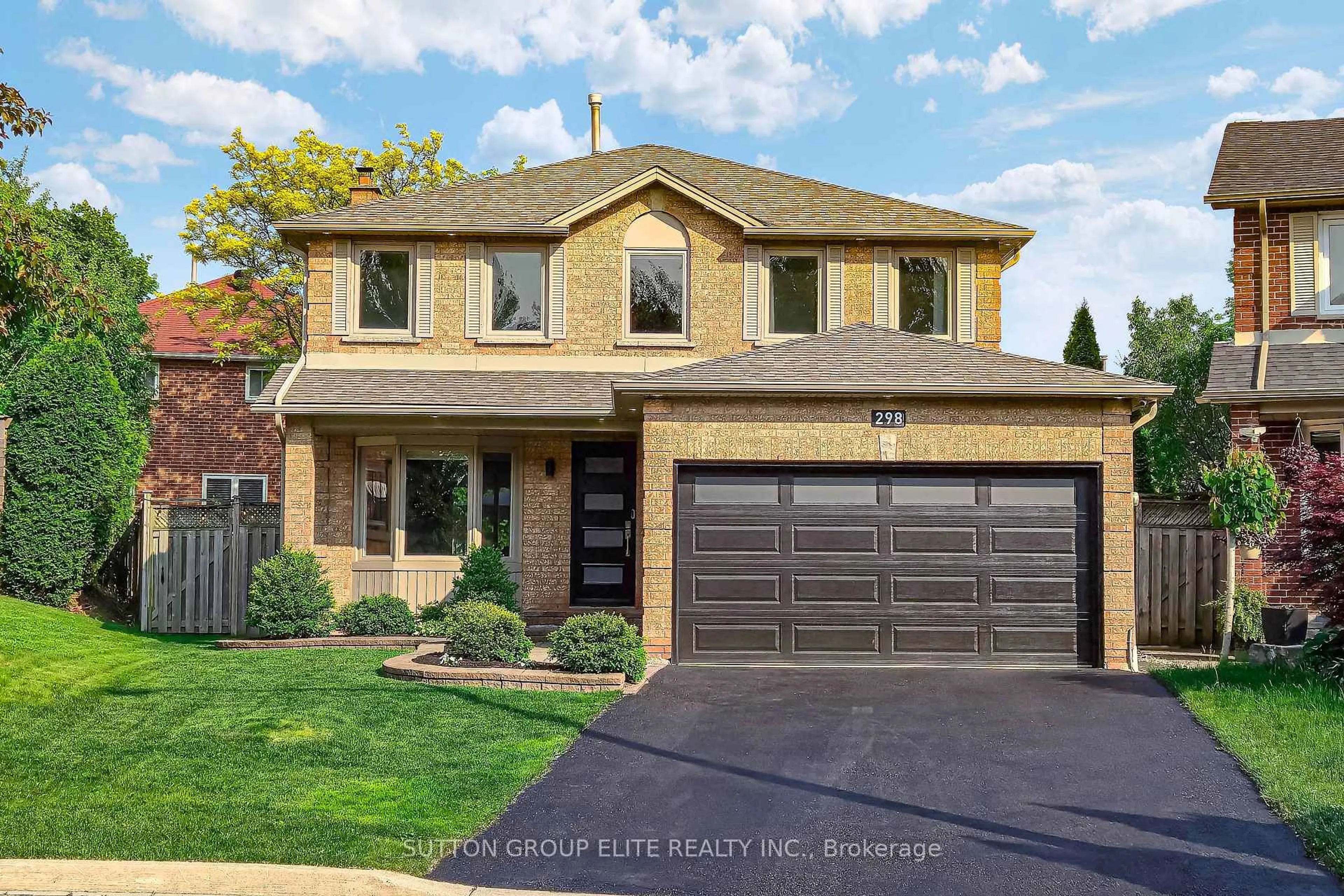 Home with brick exterior material, street for 298 Fredericksburg Crt, Mississauga Ontario L4Z 2T2