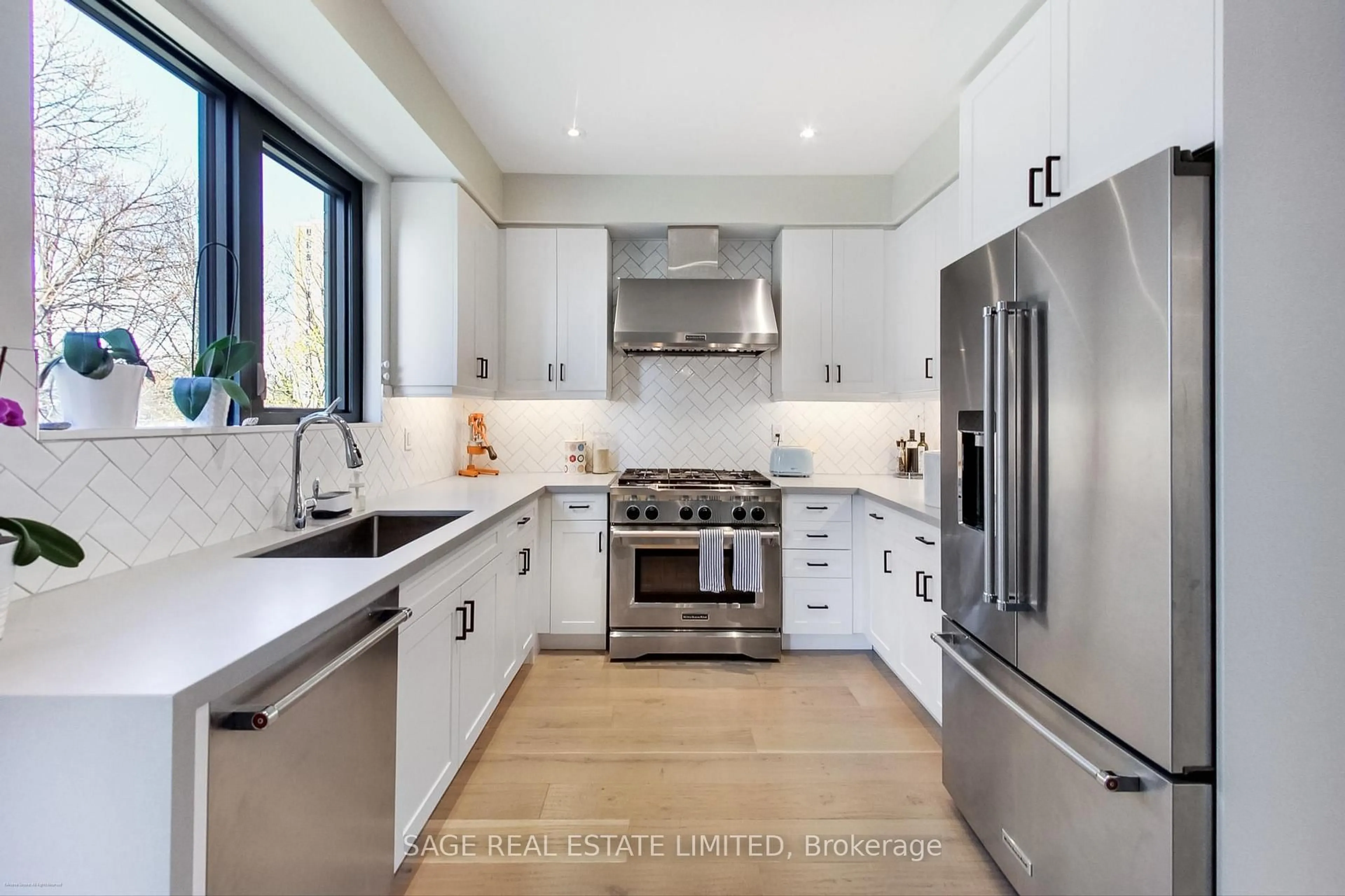 Contemporary kitchen, ceramic/tile floor for 66 Pony Farm Dr, Toronto Ontario M9R 0B3