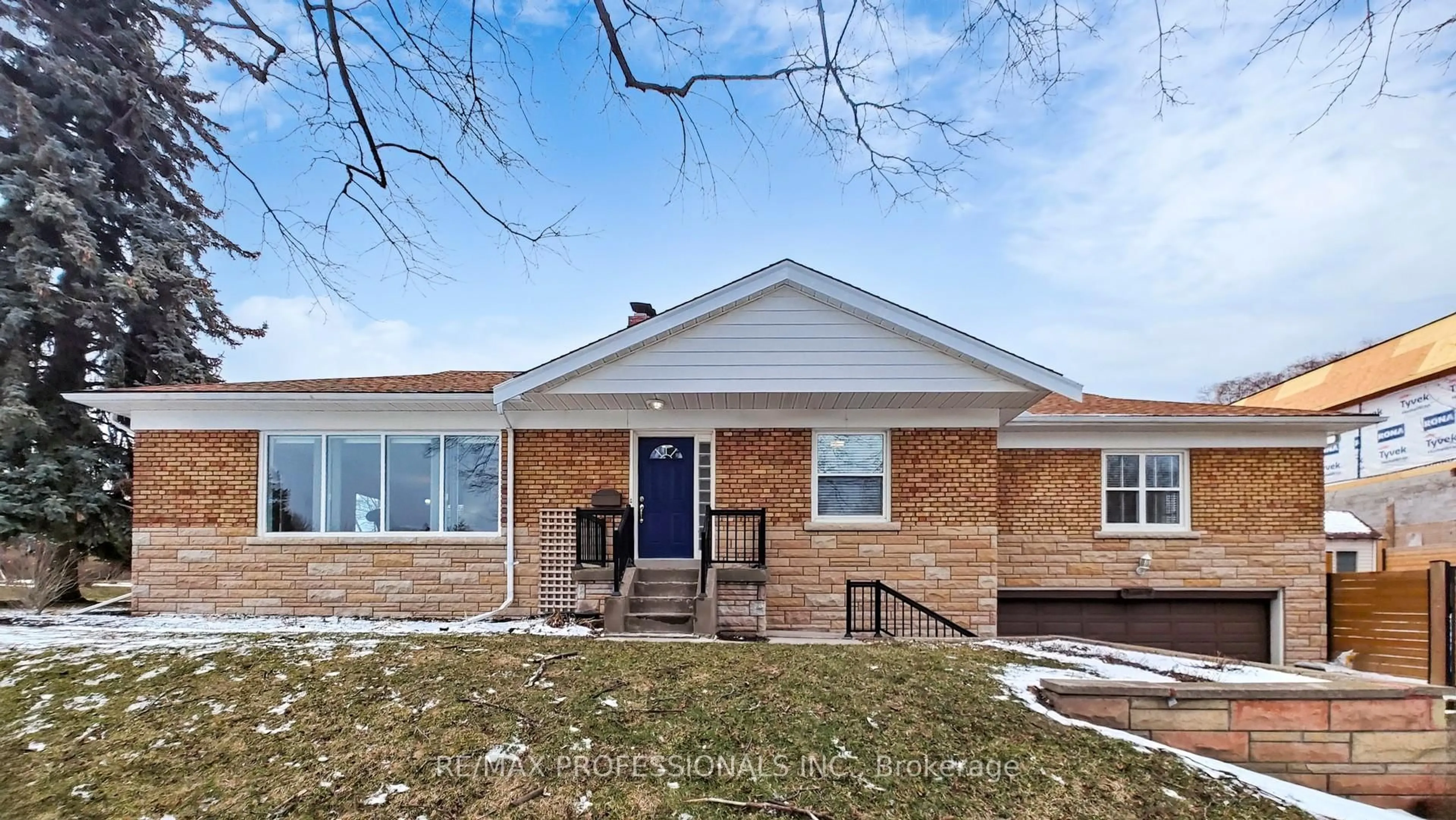 Home with brick exterior material, street for 9 Ludlow Ave, Toronto Ontario M8Z 3S7