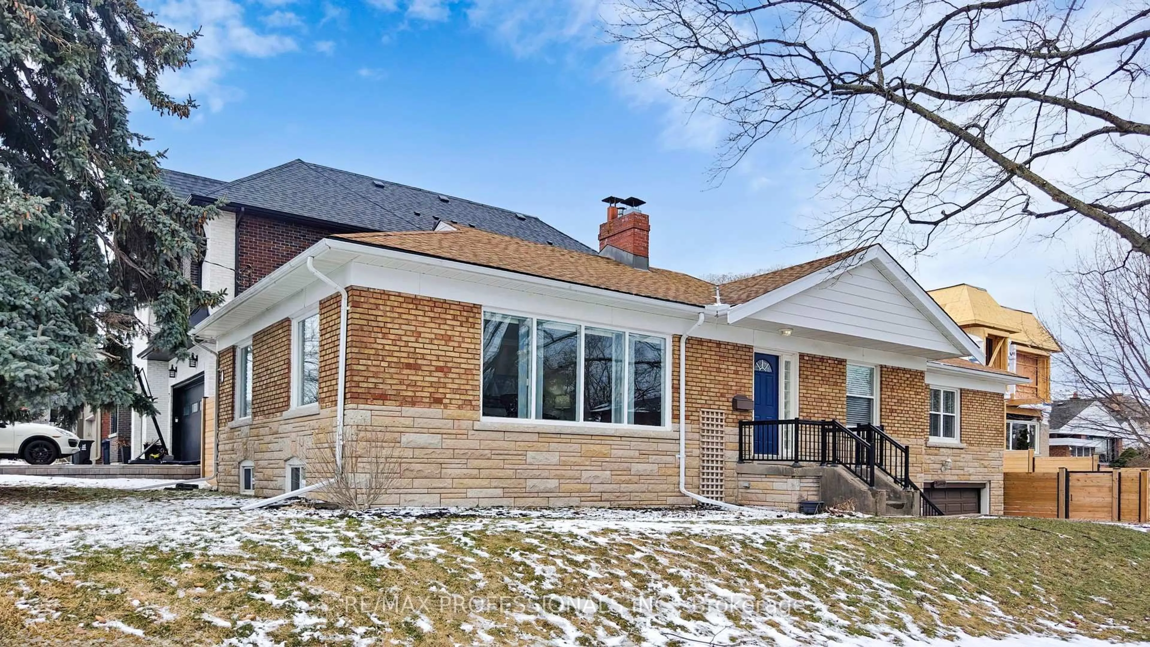 Home with brick exterior material, street for 9 Ludlow Ave, Toronto Ontario M8Z 3S7