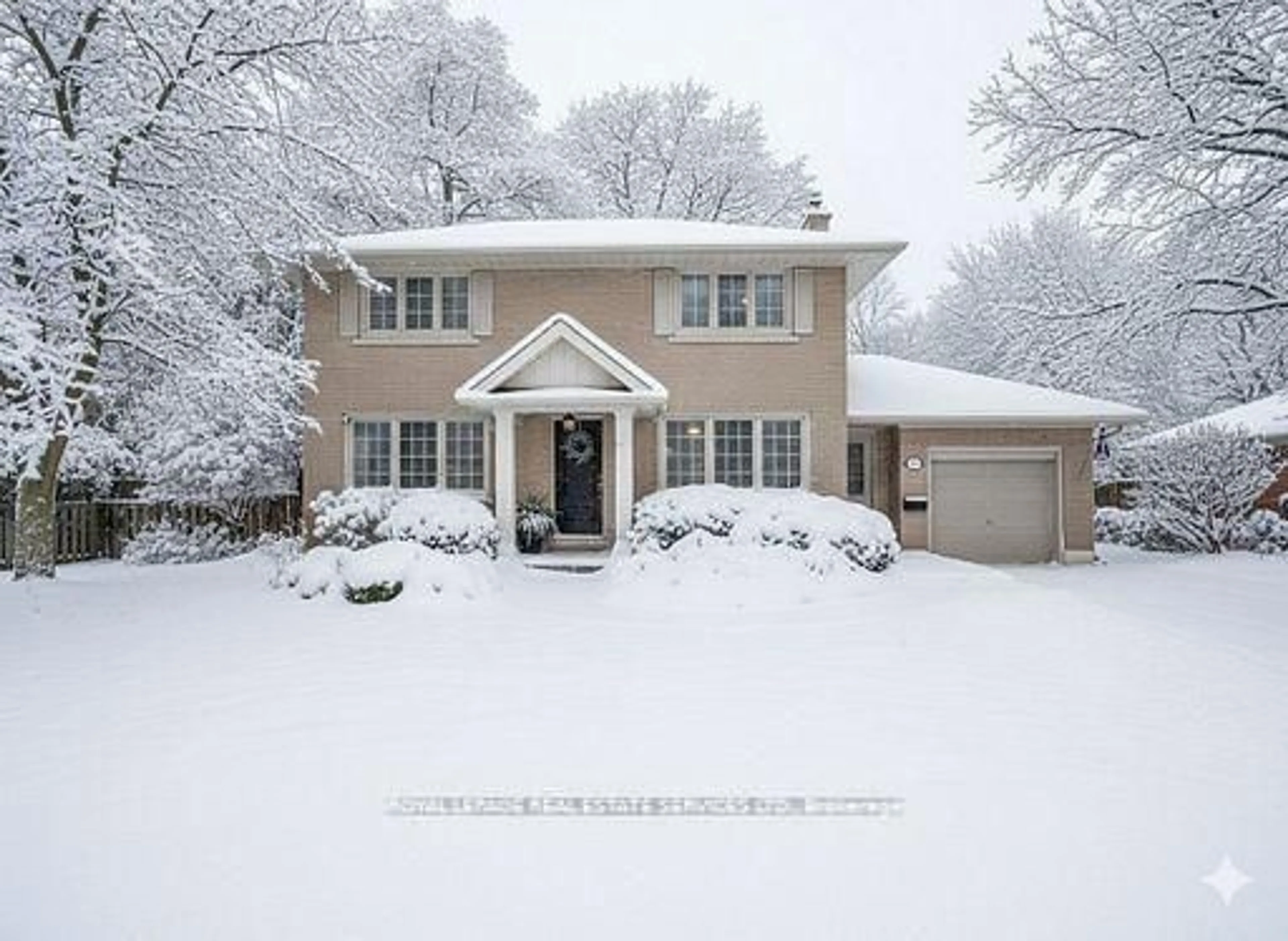 Unknown for 153 Elliott St, Brampton Ontario L6Y 1W7