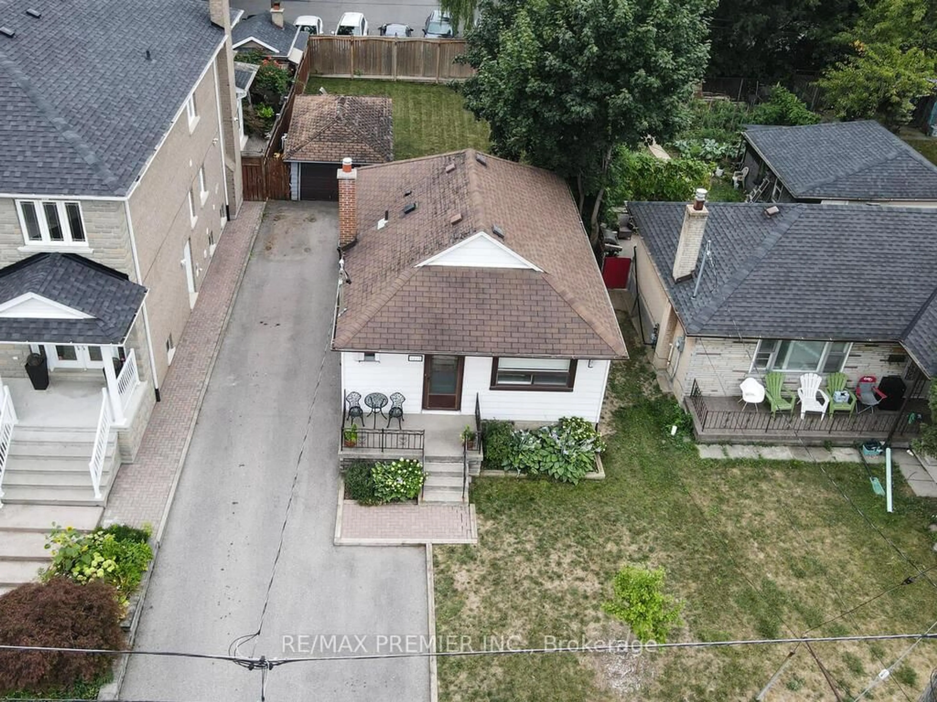 Unknown for 1223 Glencairn Ave, Toronto Ontario M6B 2B6