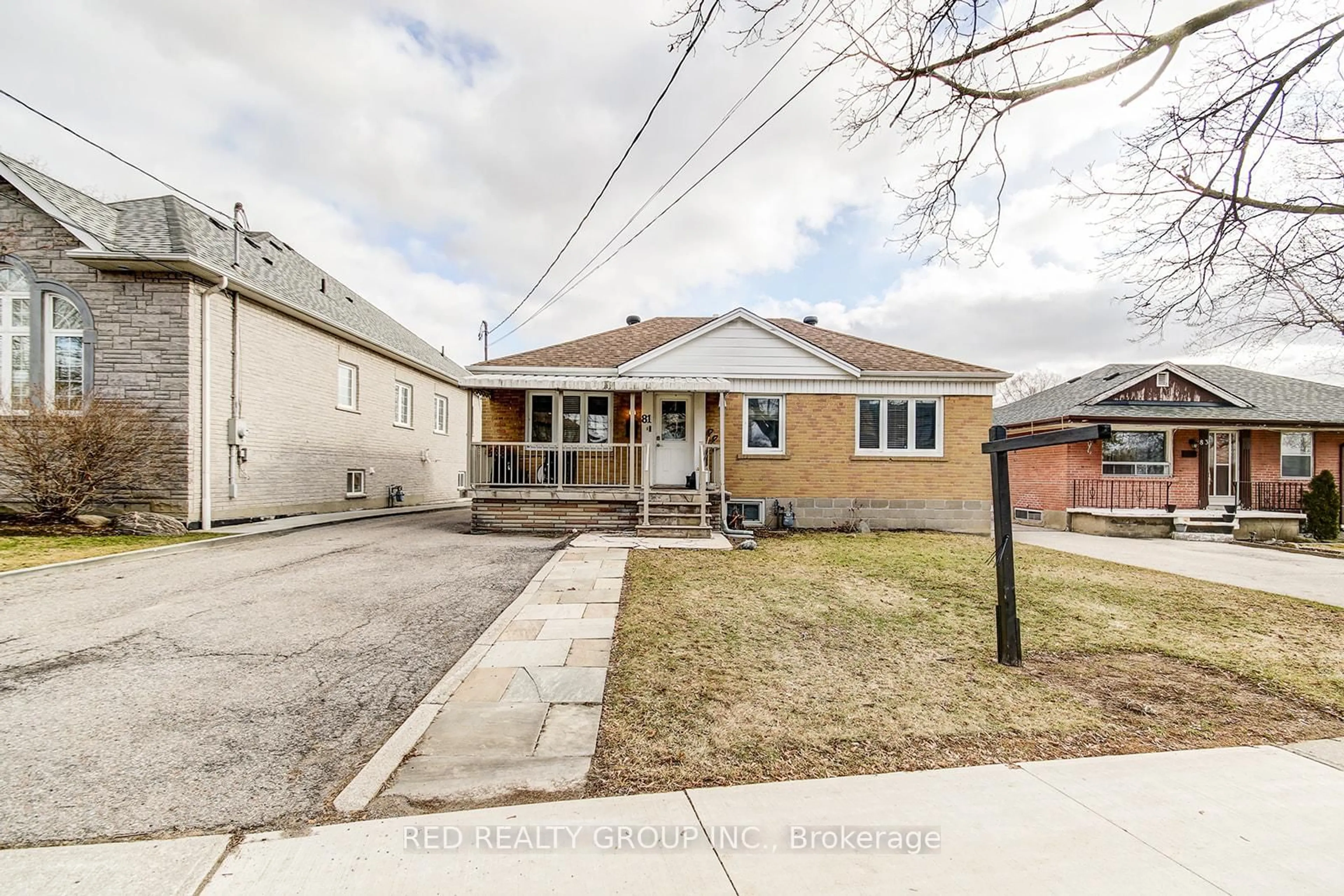 Unknown for 81 Grovedale Ave, Toronto Ontario M6L 1Y8