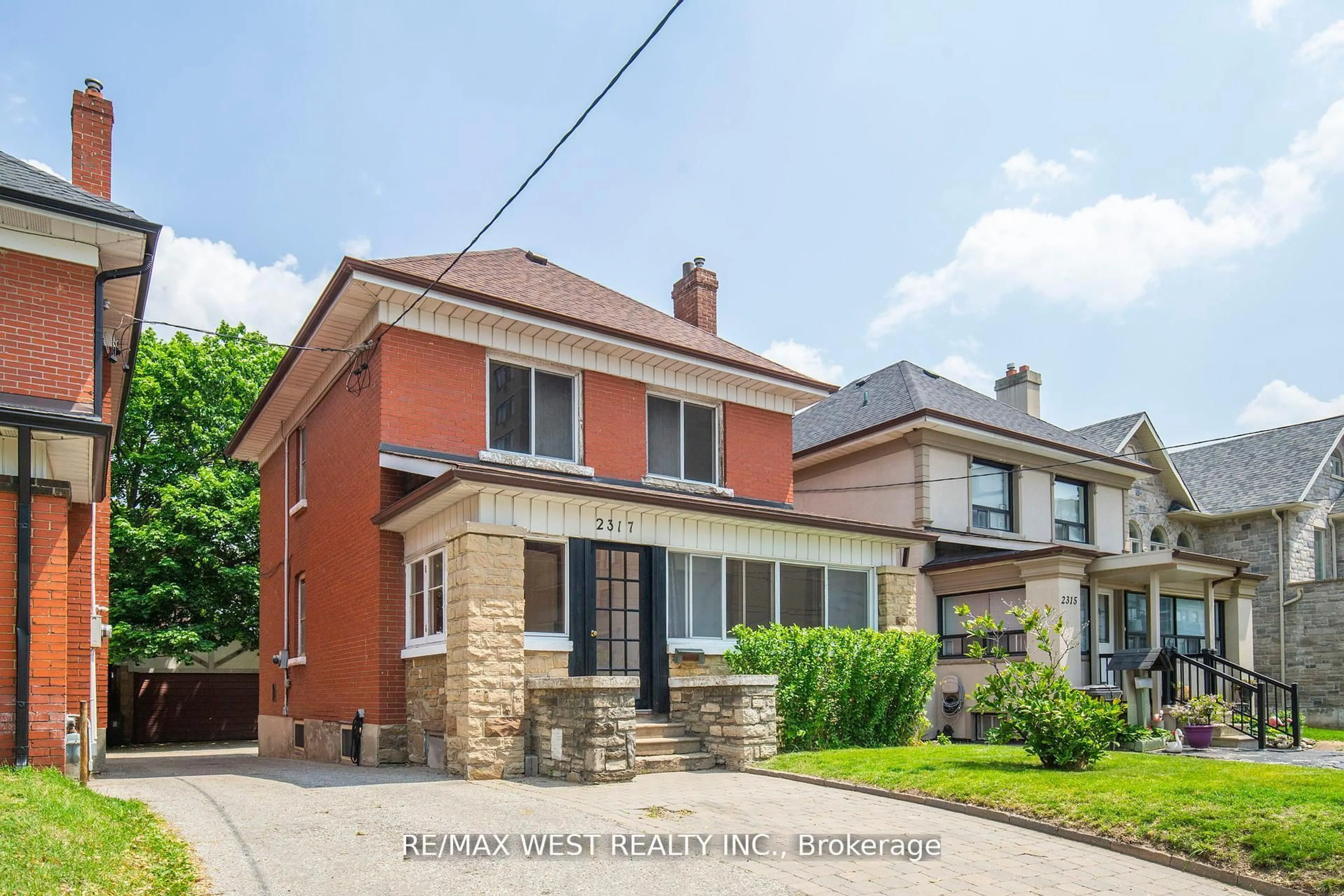 Home with brick exterior material, street for 2317 Weston Rd, Toronto Ontario M9N 1Z7