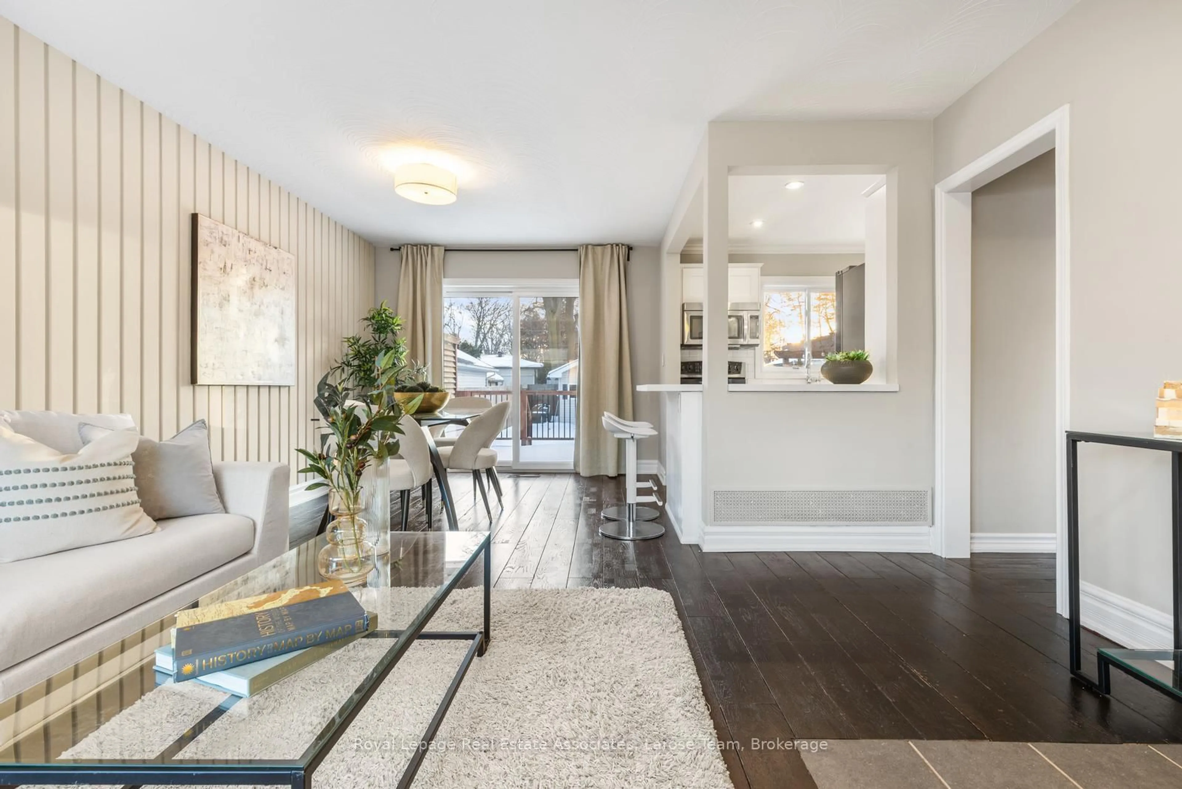 Unknown for 2176 Florian Rd, Mississauga Ontario L5A 2M4