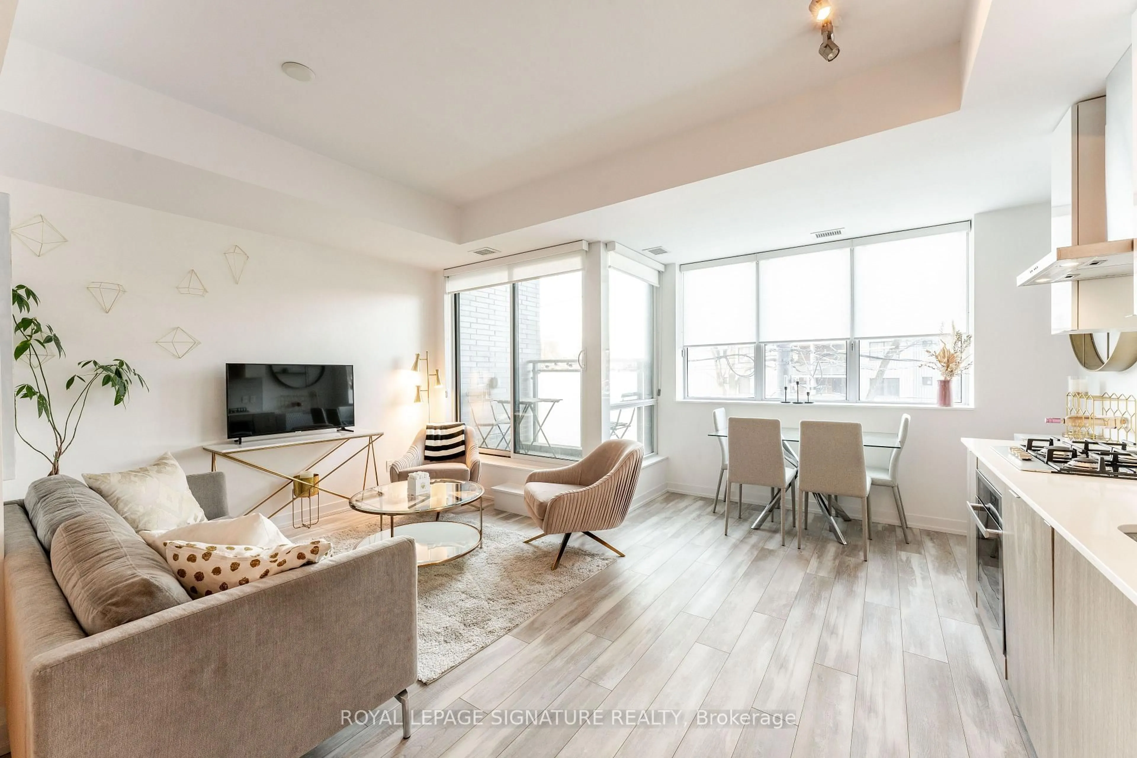 Living room with furniture, unknown for 38 Howard Park Ave #219, Toronto Ontario M6R 0A7