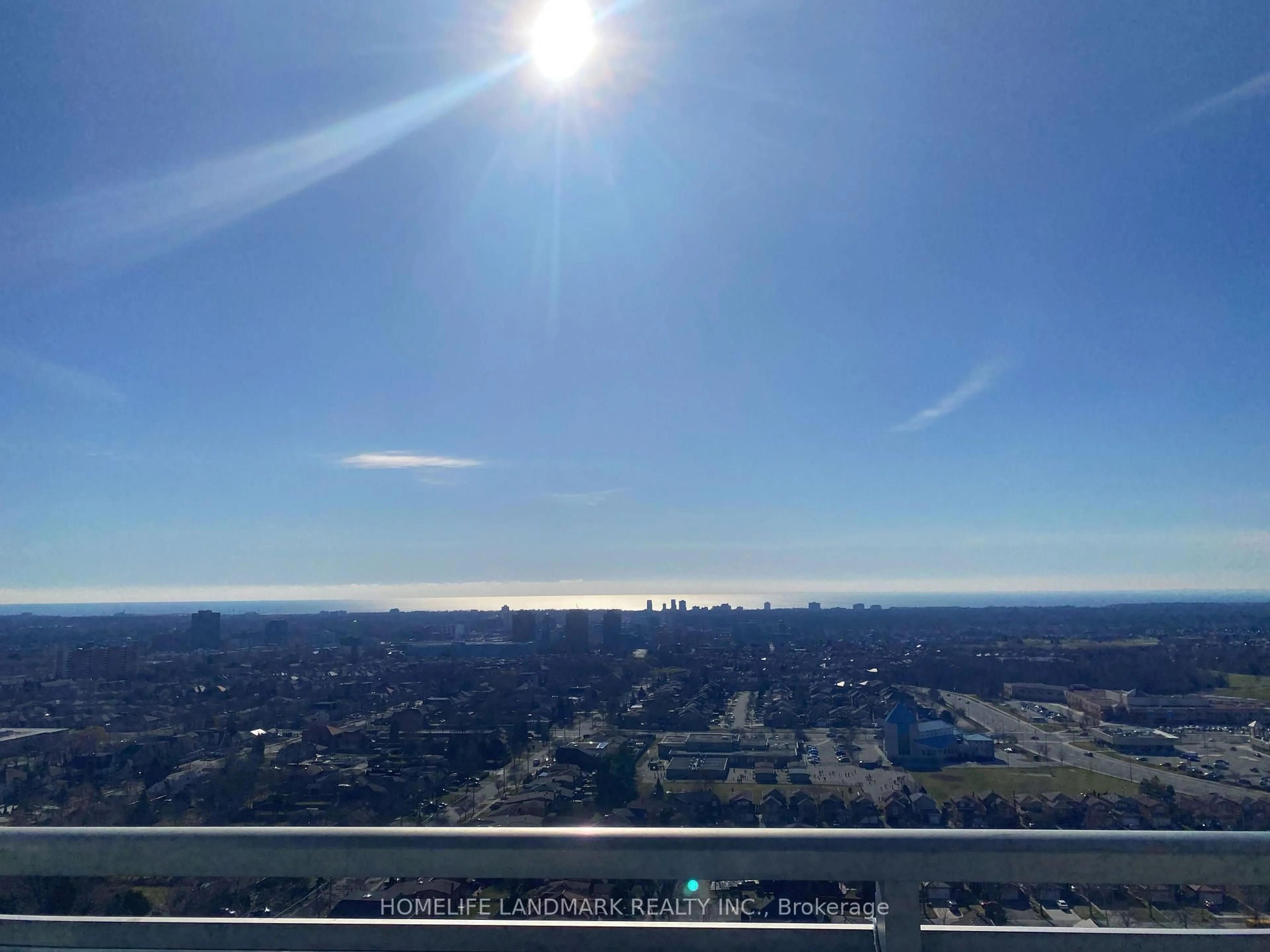 A pic from outside/outdoor area/front of a property/back of a property/a pic from drone, water/lake/river/ocean view for 225 Webb Dr #2508, Mississauga Ontario L5B 4P2