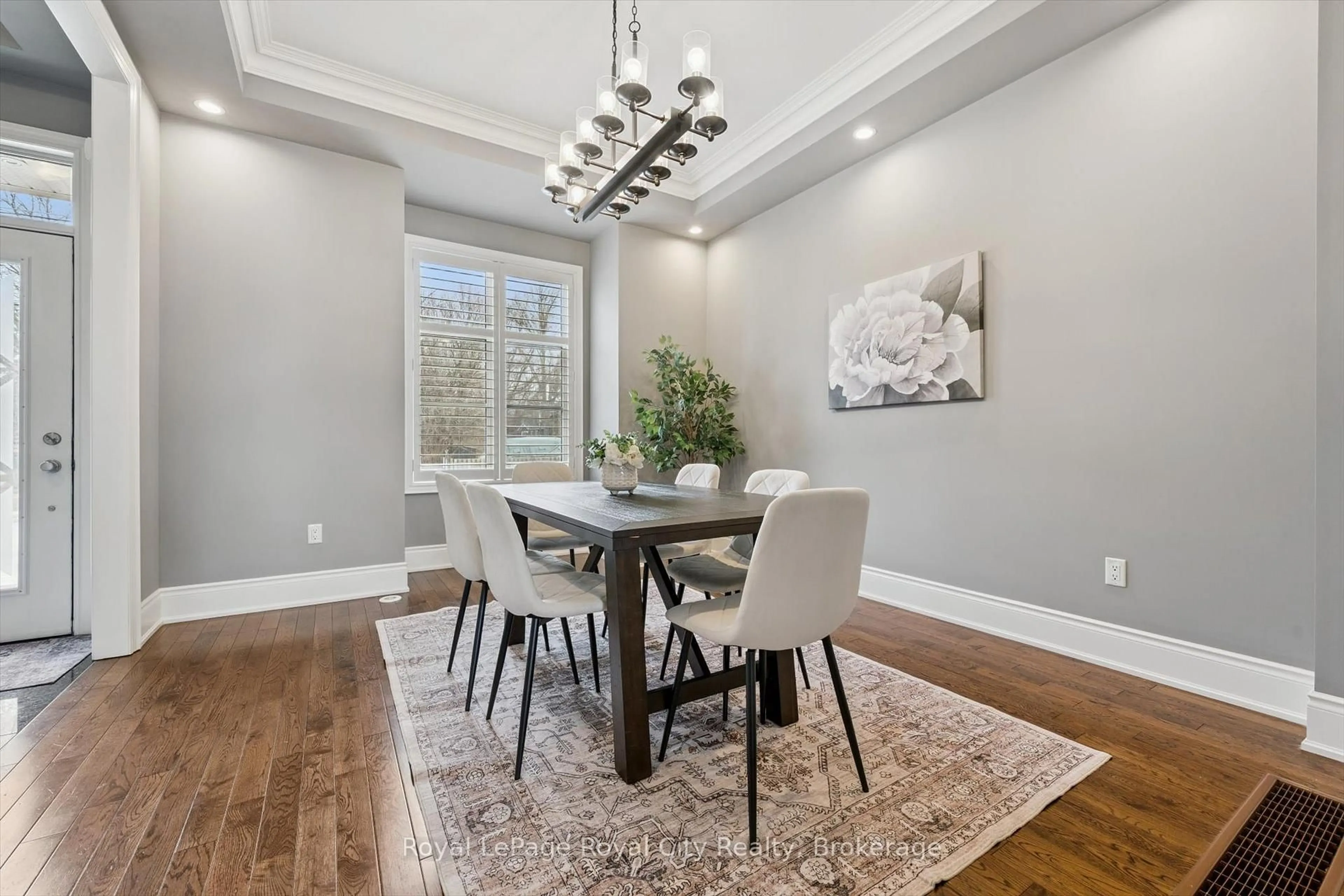 Dining room, unknown for 216 Rebecca St, Oakville Ontario L6K 1J9